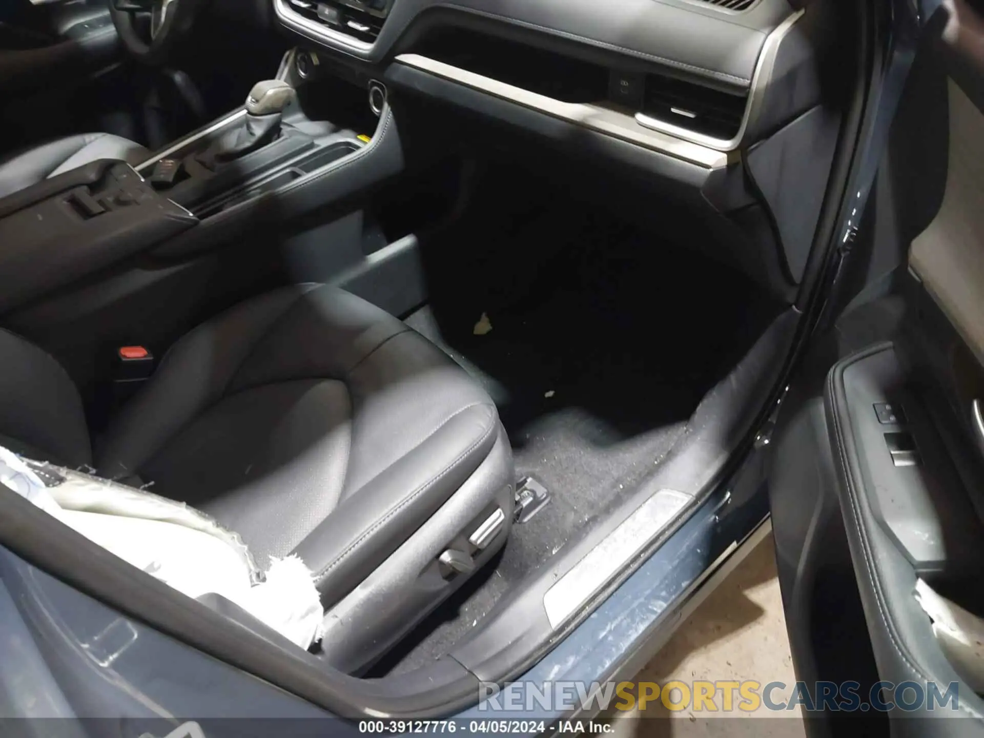 5 fotografías del automóvil dañado 5TDAAAB59RS011556 TOYOTA GRAND HIGHLANDER 2024