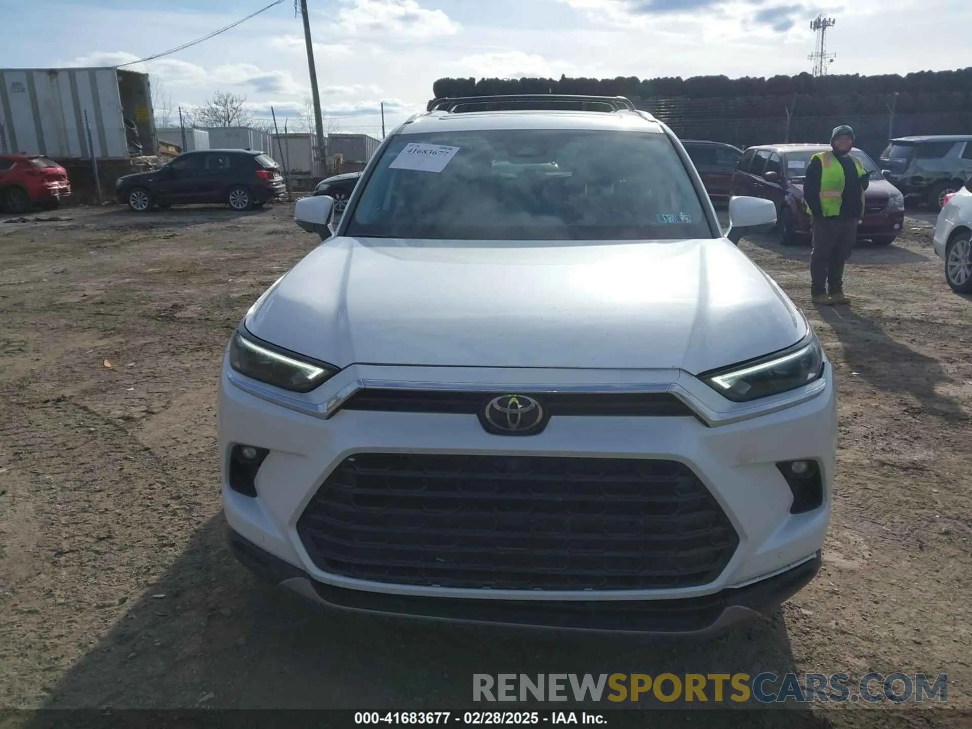 12 fotografías del automóvil dañado 5TDAAAB59RS042760 TOYOTA GRAND HIGHLANDER 2024