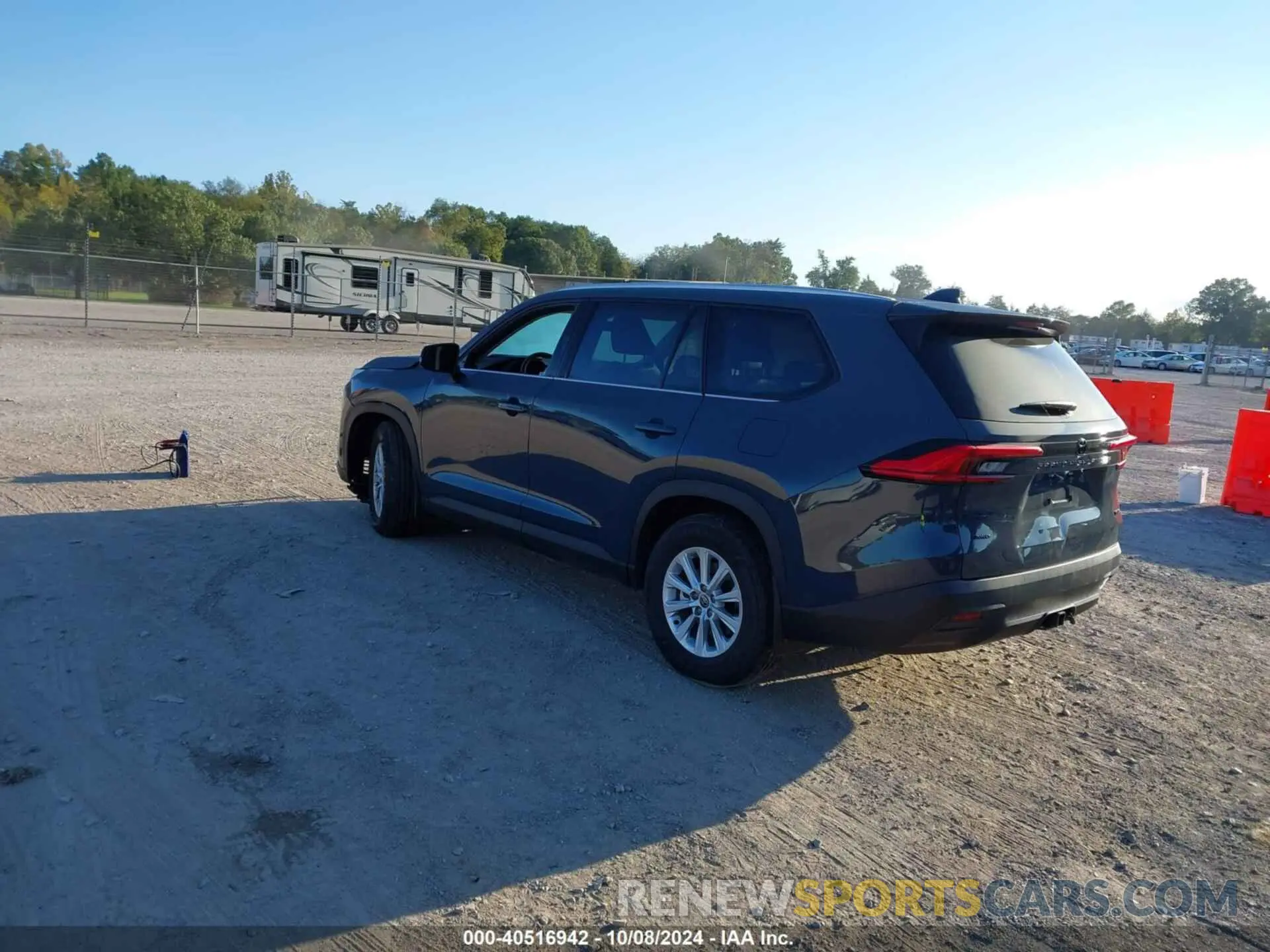 3 fotografías del automóvil dañado 5TDAAAB59RS050390 TOYOTA GRAND HIGHLANDER 2024