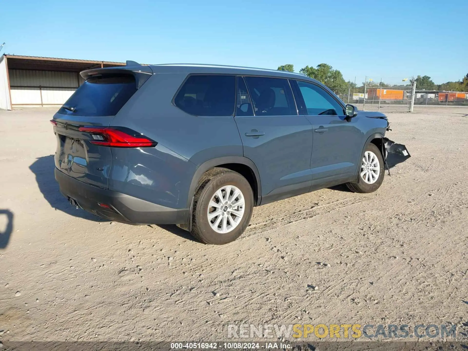 4 fotografías del automóvil dañado 5TDAAAB59RS050390 TOYOTA GRAND HIGHLANDER 2024