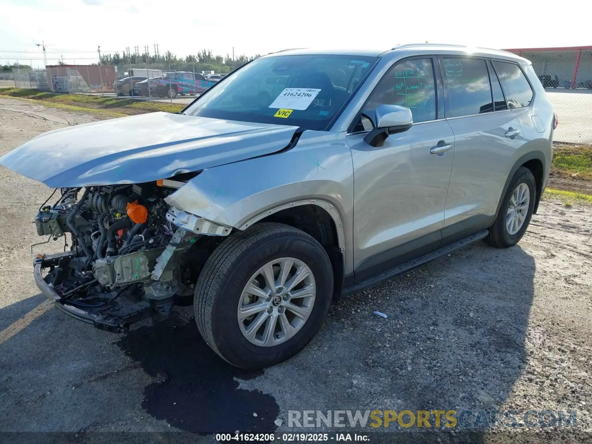 2 fotografías del automóvil dañado 5TDABAA5XRS001181 TOYOTA GRAND HIGHLANDER 2024