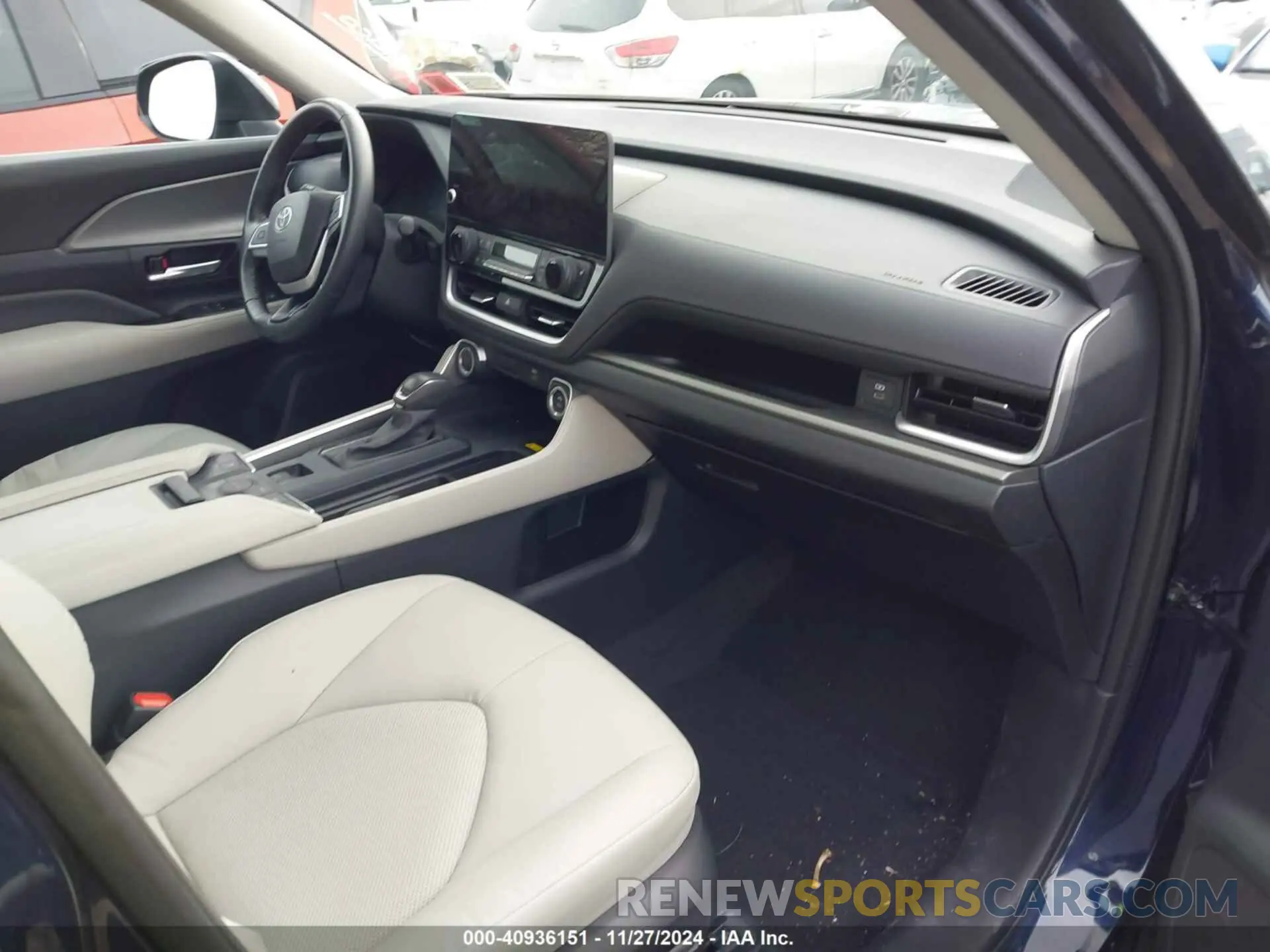 5 fotografías del automóvil dañado 5TDACAB50RS008054 TOYOTA GRAND HIGHLANDER 2024