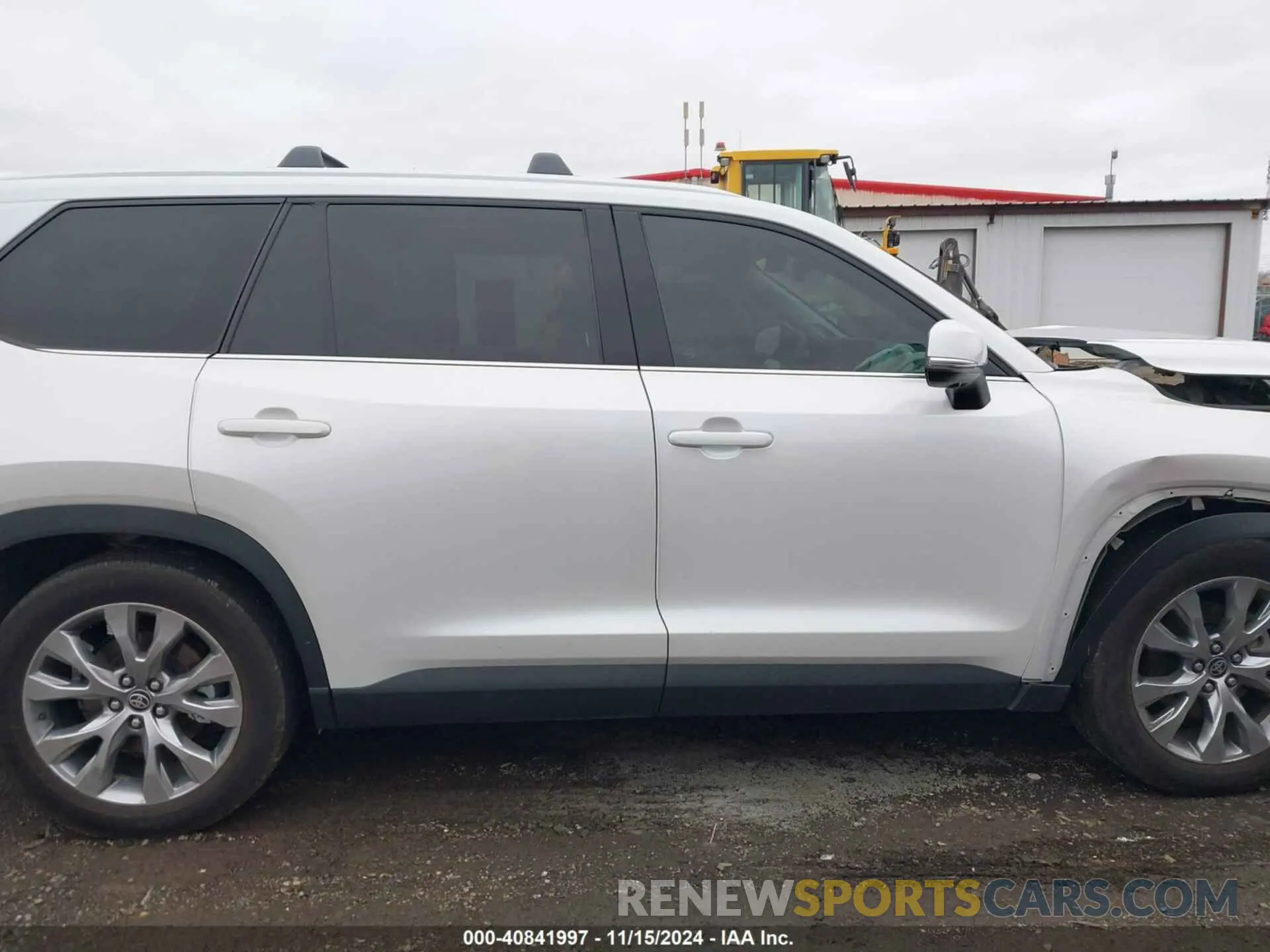 13 fotografías del automóvil dañado 5TDACAB52RS009786 TOYOTA GRAND HIGHLANDER 2024