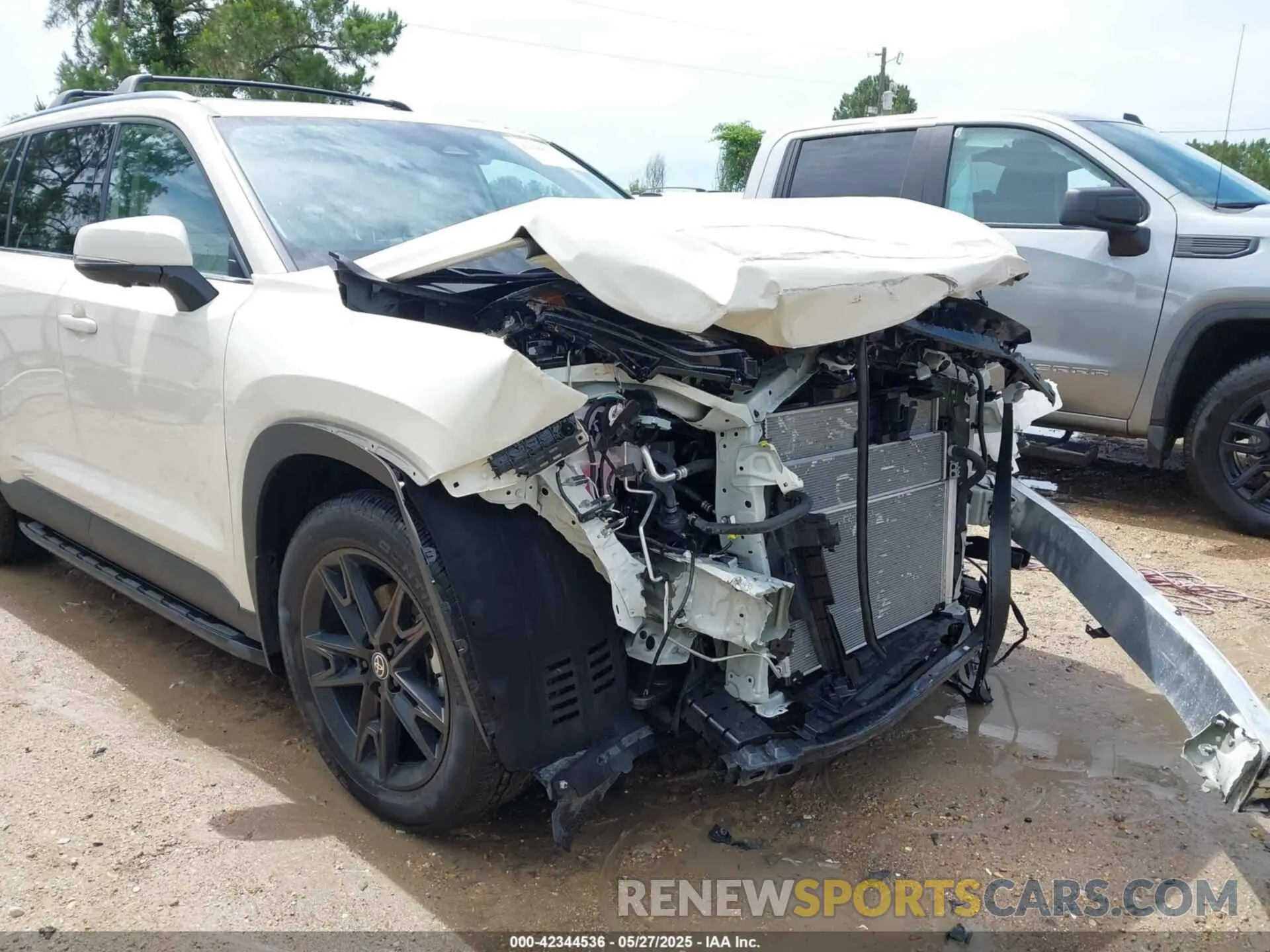 6 fotografías del automóvil dañado 5TDACAB58RS016760 TOYOTA GRAND HIGHLANDER 2024