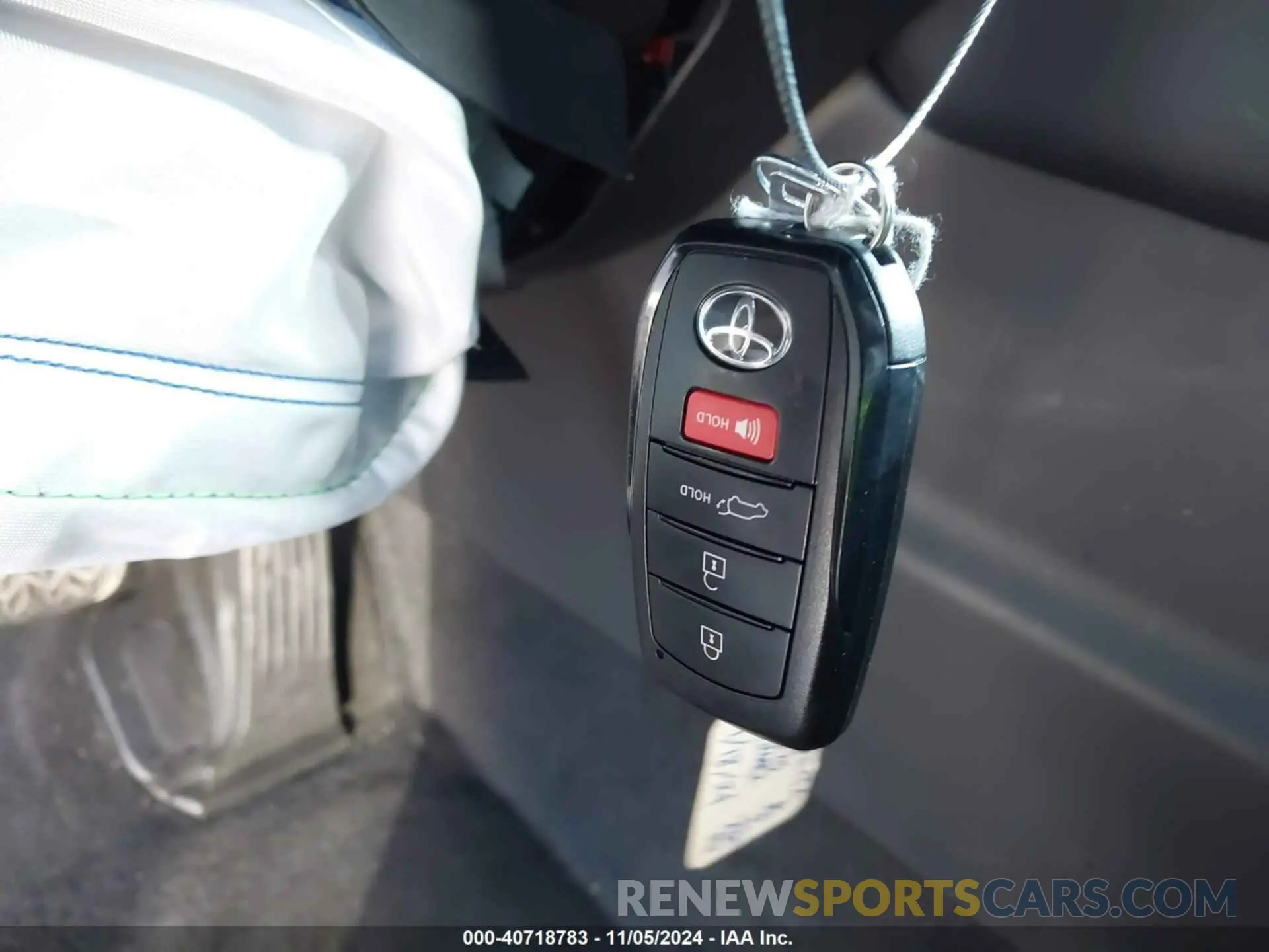 11 fotografías del automóvil dañado 5TDADAB53RS000155 TOYOTA GRAND HIGHLANDER 2024