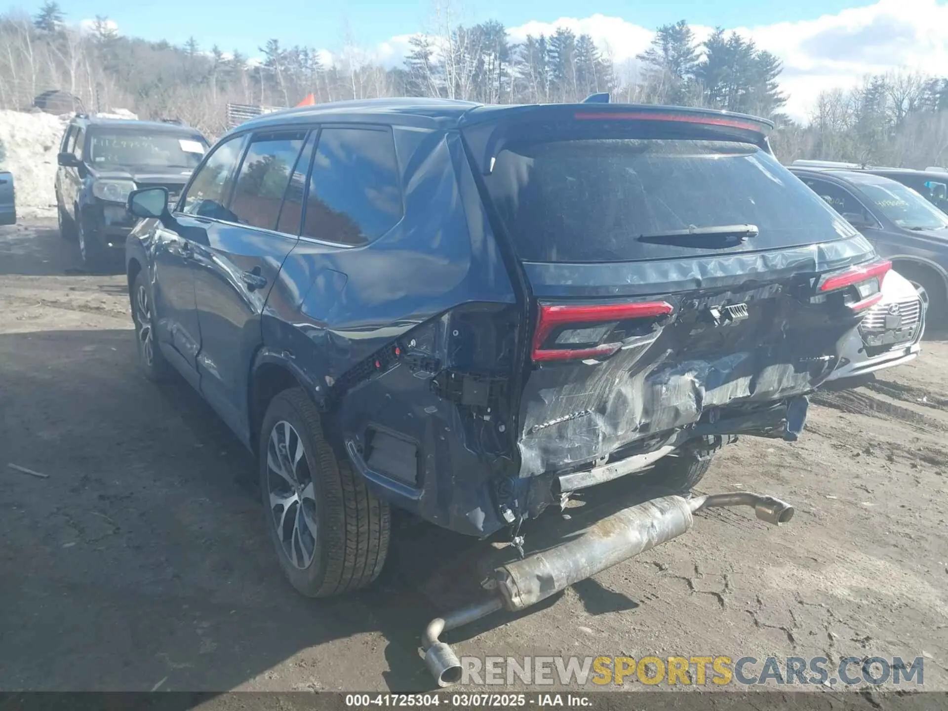 3 fotografías del automóvil dañado 5TDADAB58RS000426 TOYOTA GRAND HIGHLANDER 2024