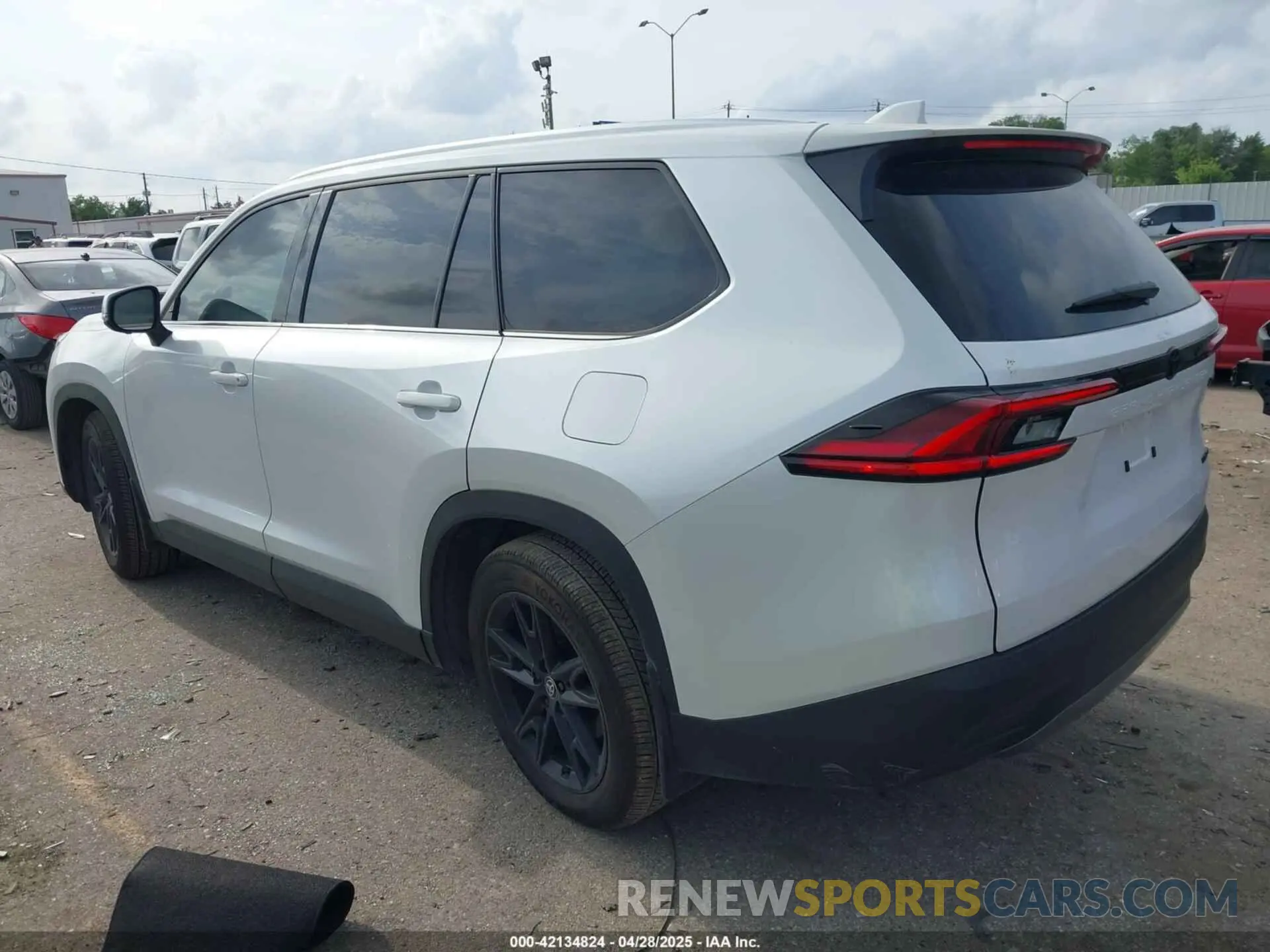 3 fotografías del automóvil dañado 5TDAAAA51SS020159 TOYOTA GRAND HIGHLANDER 2025