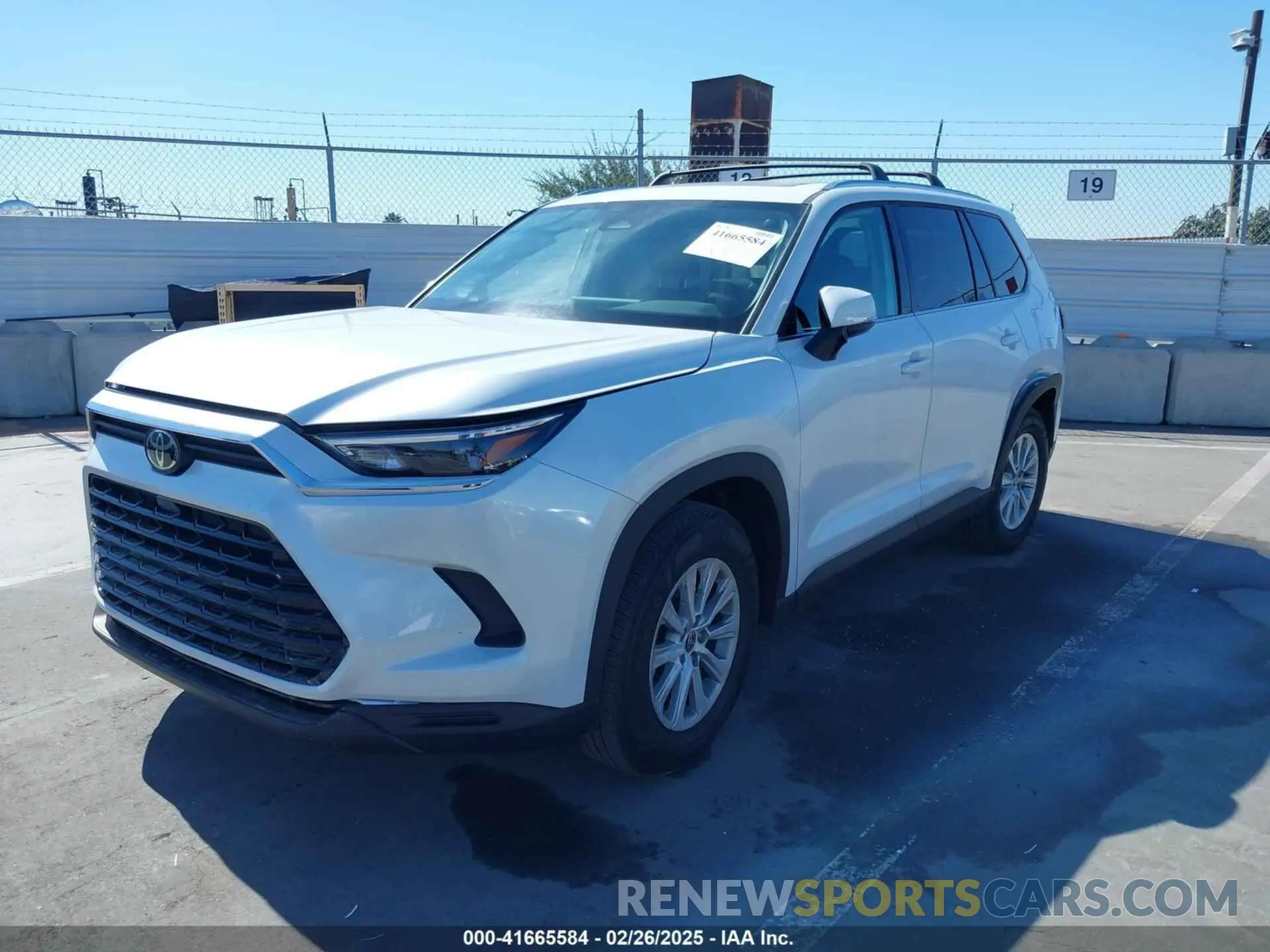 2 fotografías del automóvil dañado 5TDAAAB58SS070569 TOYOTA GRAND HIGHLANDER 2025