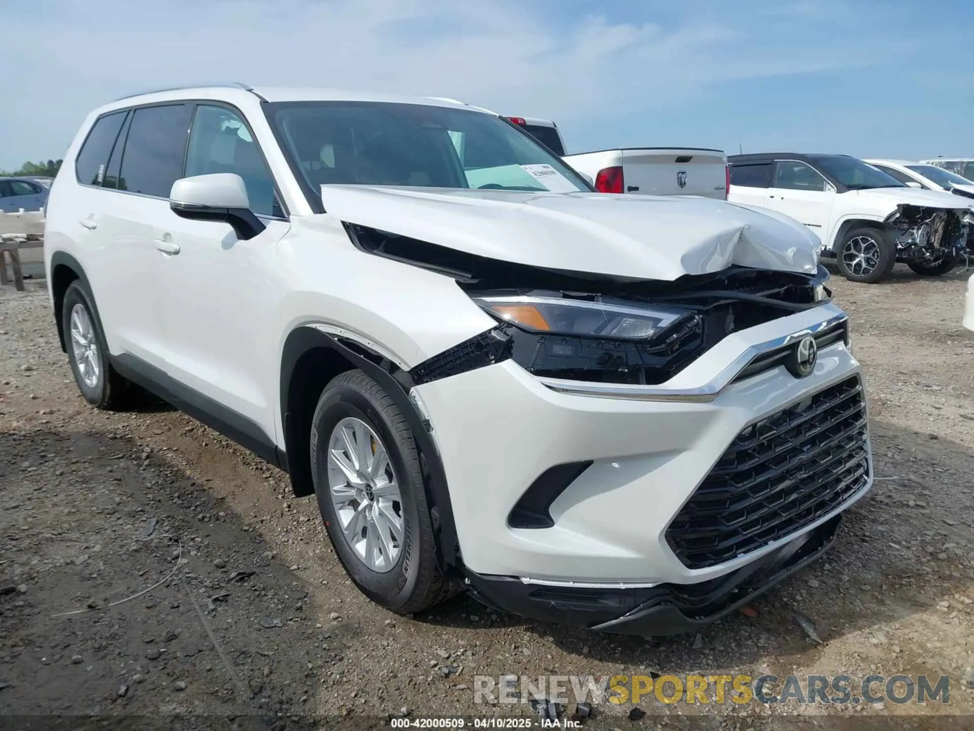 1 fotografías del automóvil dañado 5TDABAA58SS002111 TOYOTA GRAND HIGHLANDER 2025