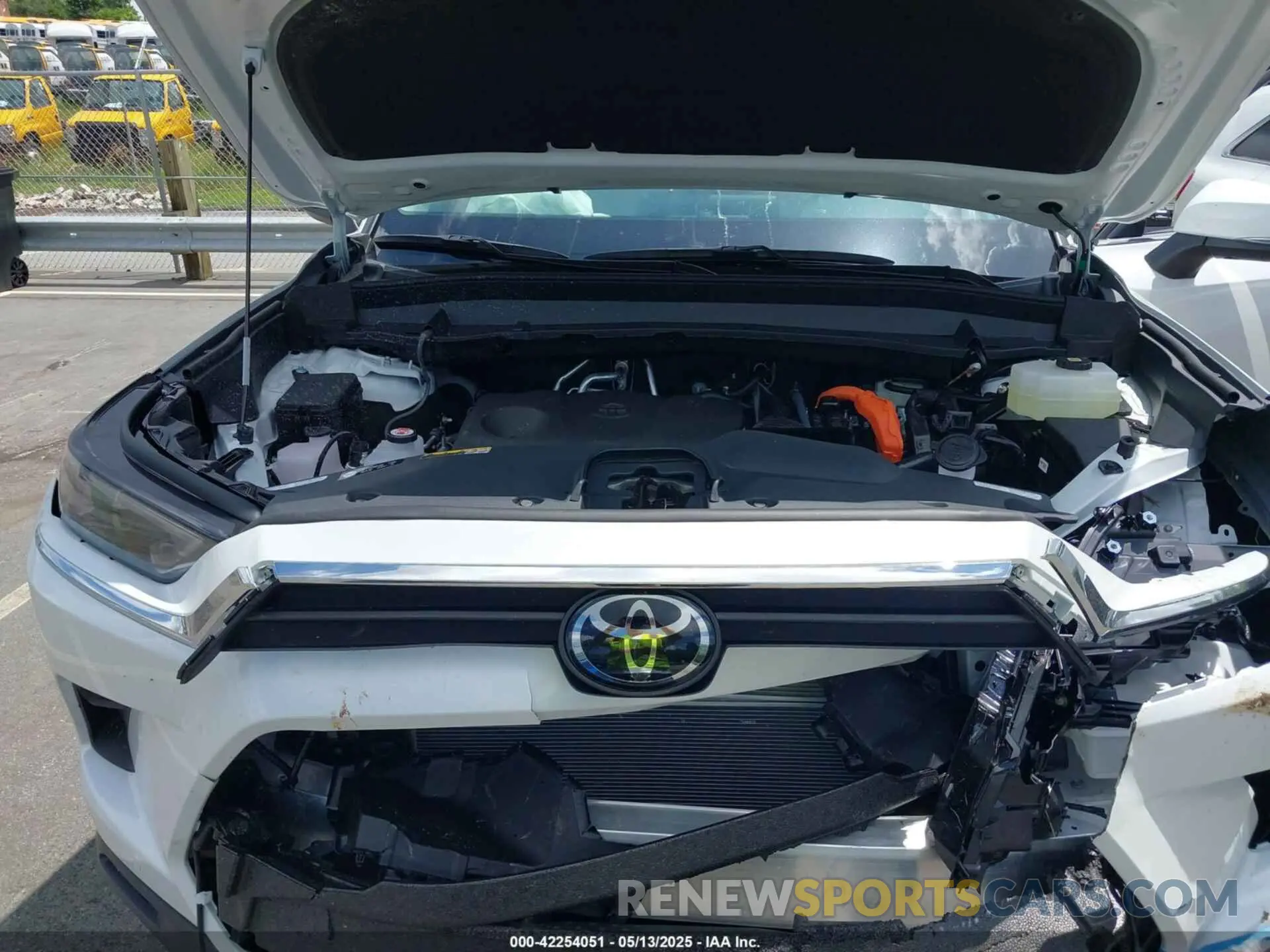 10 fotografías del automóvil dañado 5TDACAB55SS044585 TOYOTA GRAND HIGHLANDER 2025