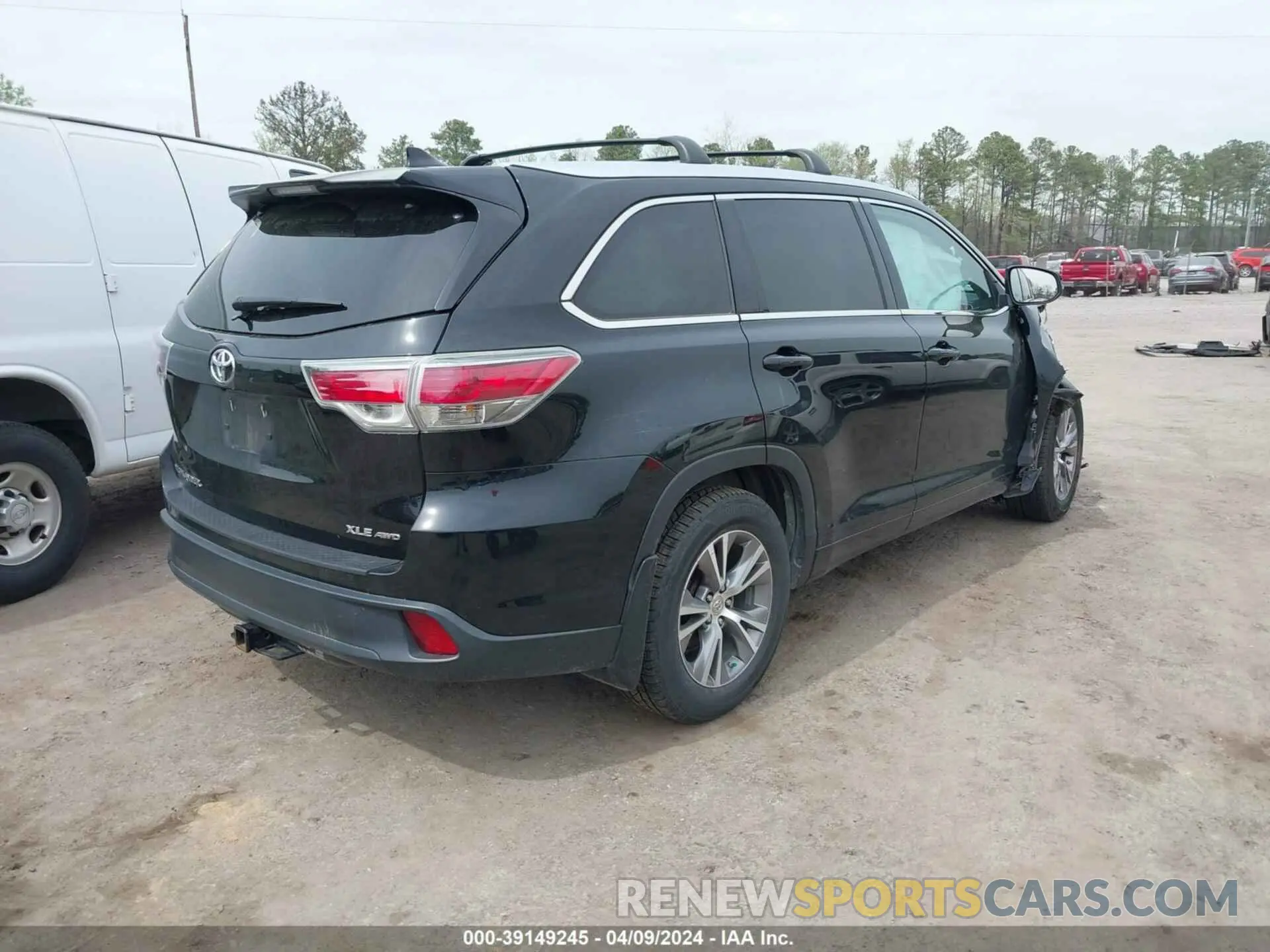 4 fotografías del automóvil dañado 5TDJKRFH7FS221097 TOYOTA HIGHLANDER 2015