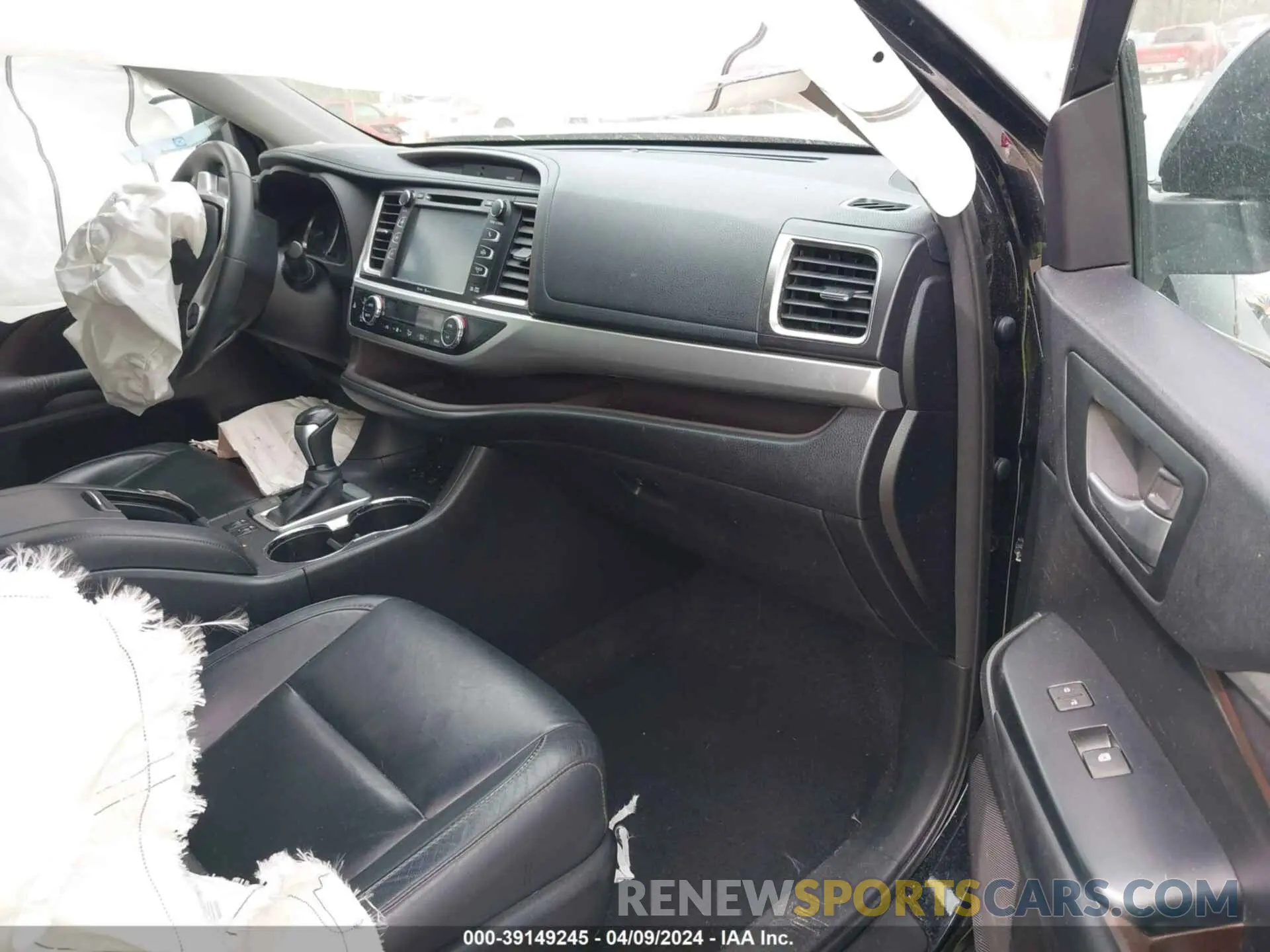5 fotografías del automóvil dañado 5TDJKRFH7FS221097 TOYOTA HIGHLANDER 2015
