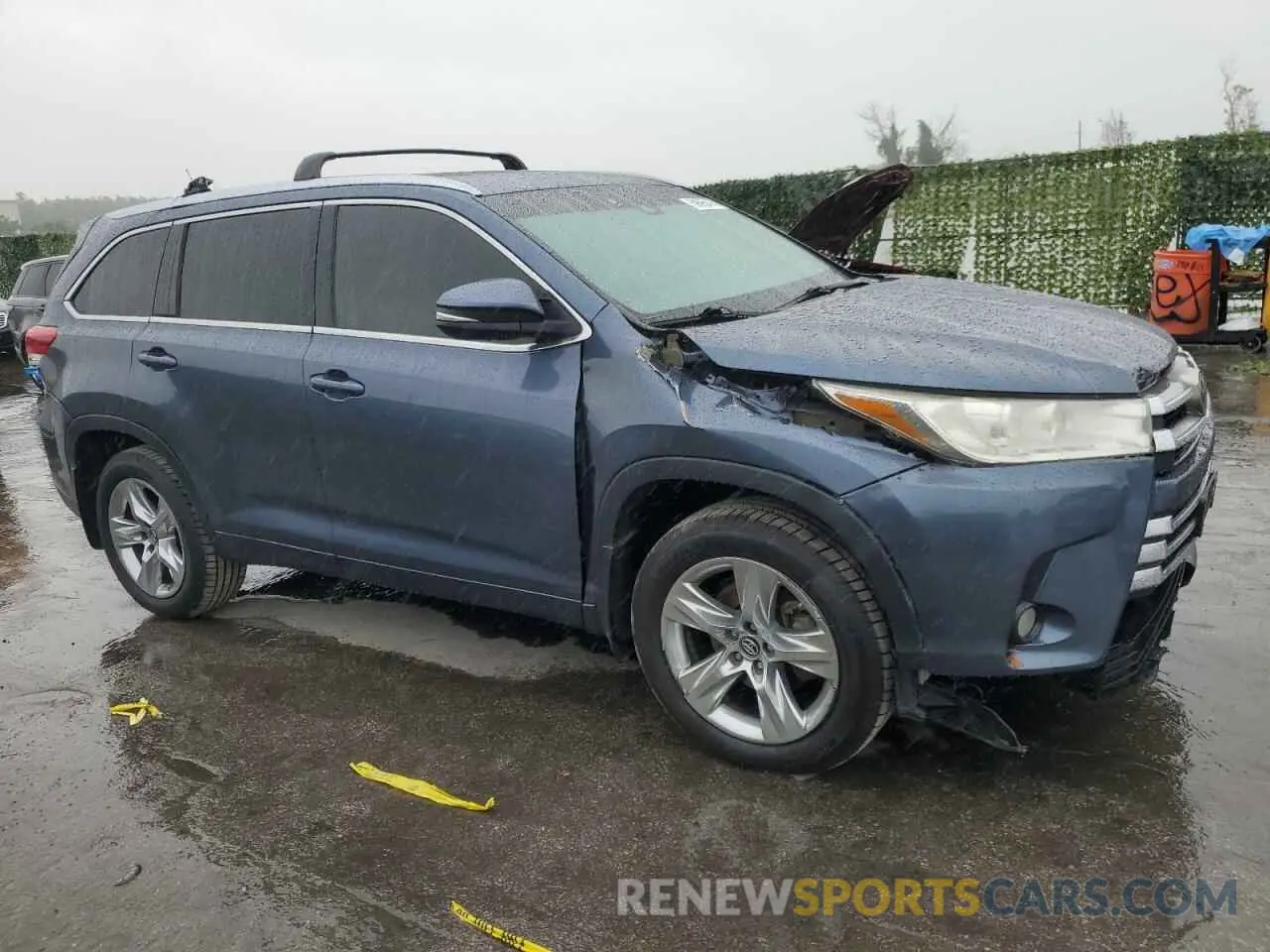 4 fotografías del automóvil dañado 5TDYZRFH2HS229895 TOYOTA HIGHLANDER 2017