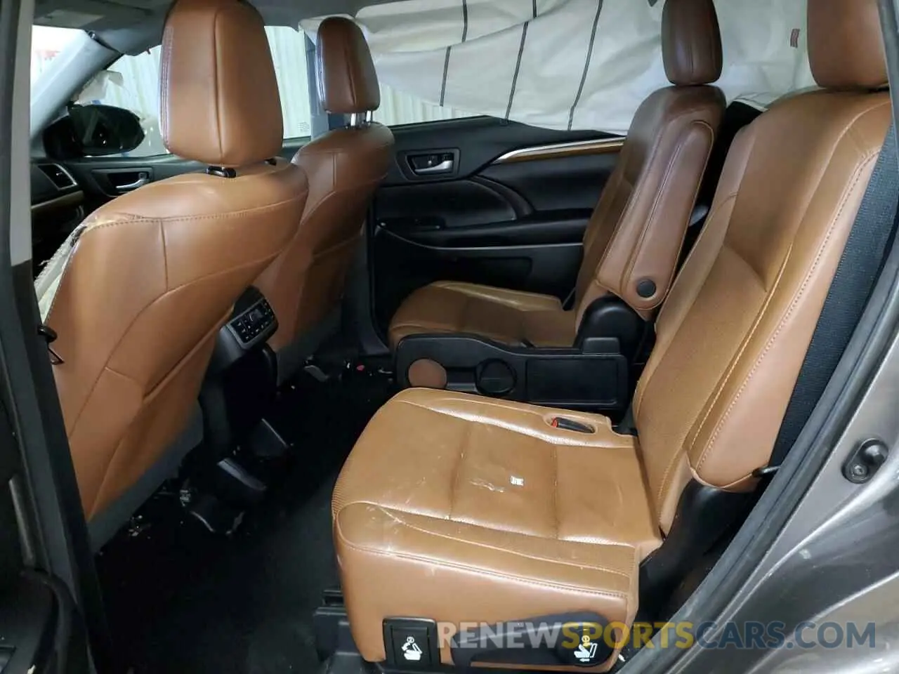 11 fotografías del automóvil dañado 5TDYZRFH4HS188587 TOYOTA HIGHLANDER 2017