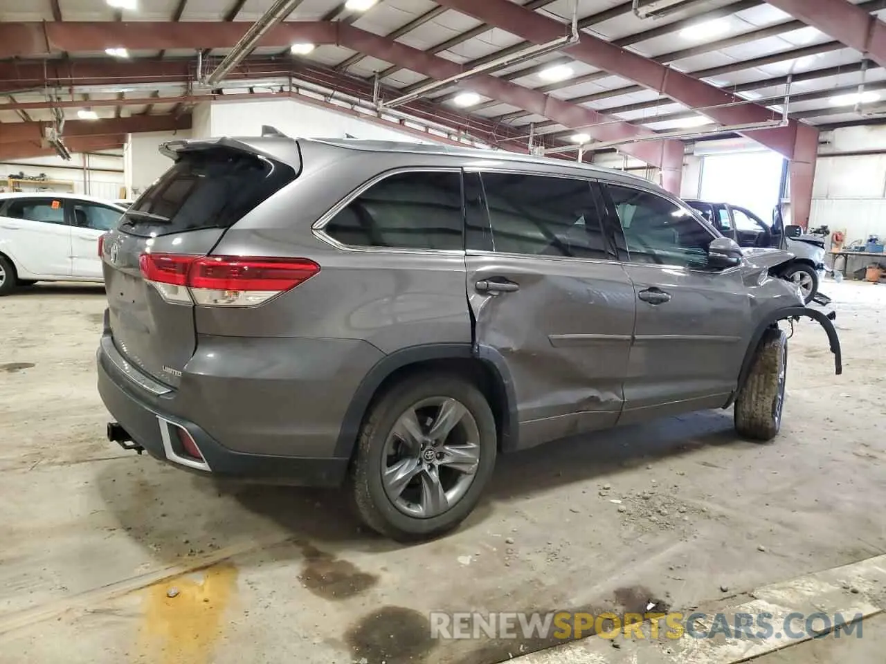 3 fotografías del automóvil dañado 5TDYZRFH4HS188587 TOYOTA HIGHLANDER 2017