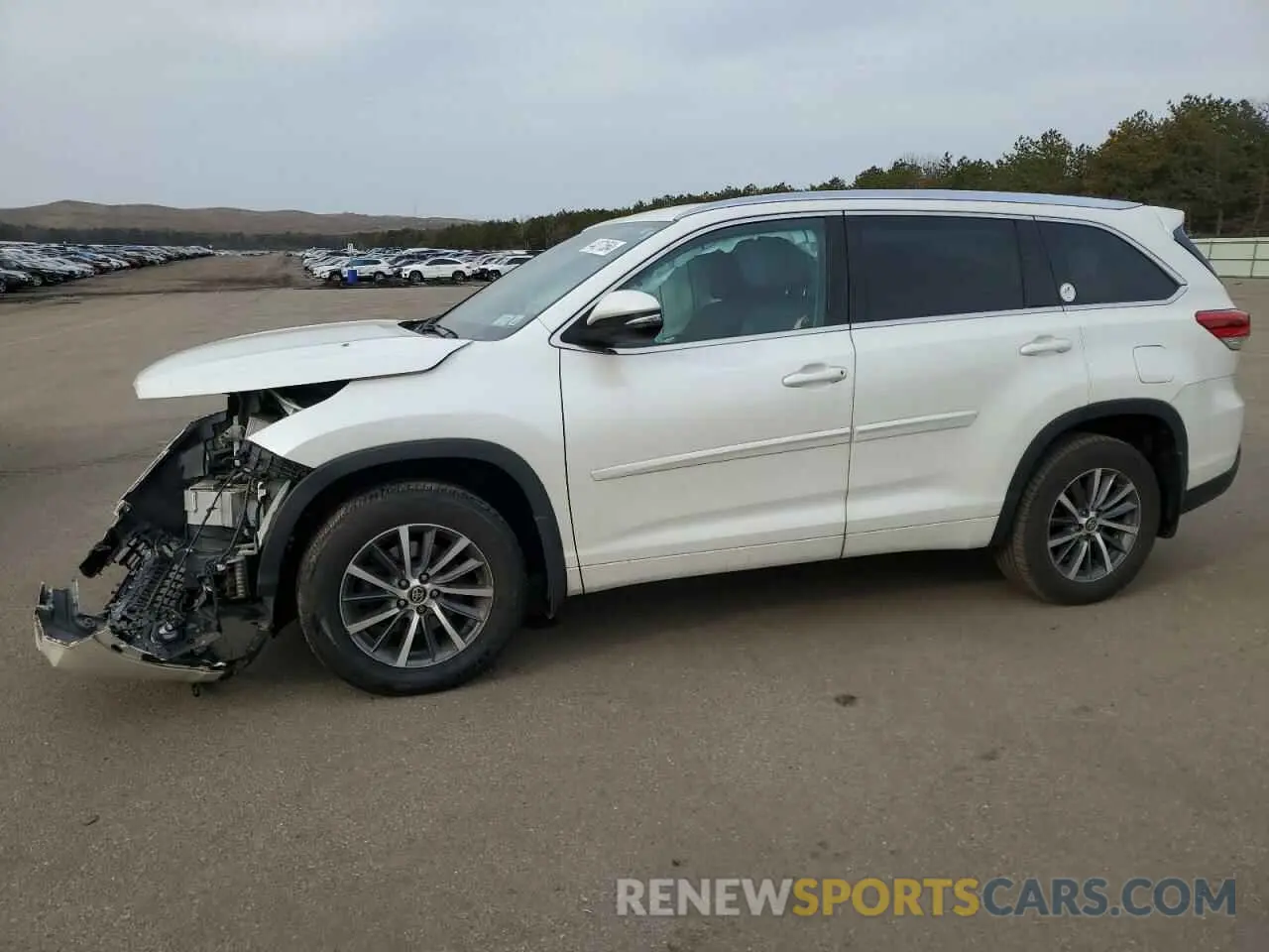 1 fotografías del automóvil dañado 5TDJZRFH1JS862959 TOYOTA HIGHLANDER 2018
