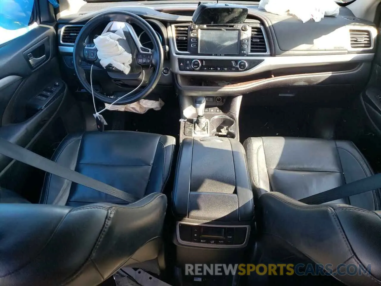 8 fotografías del automóvil dañado 5TDJZRFHXJS531765 TOYOTA HIGHLANDER 2018