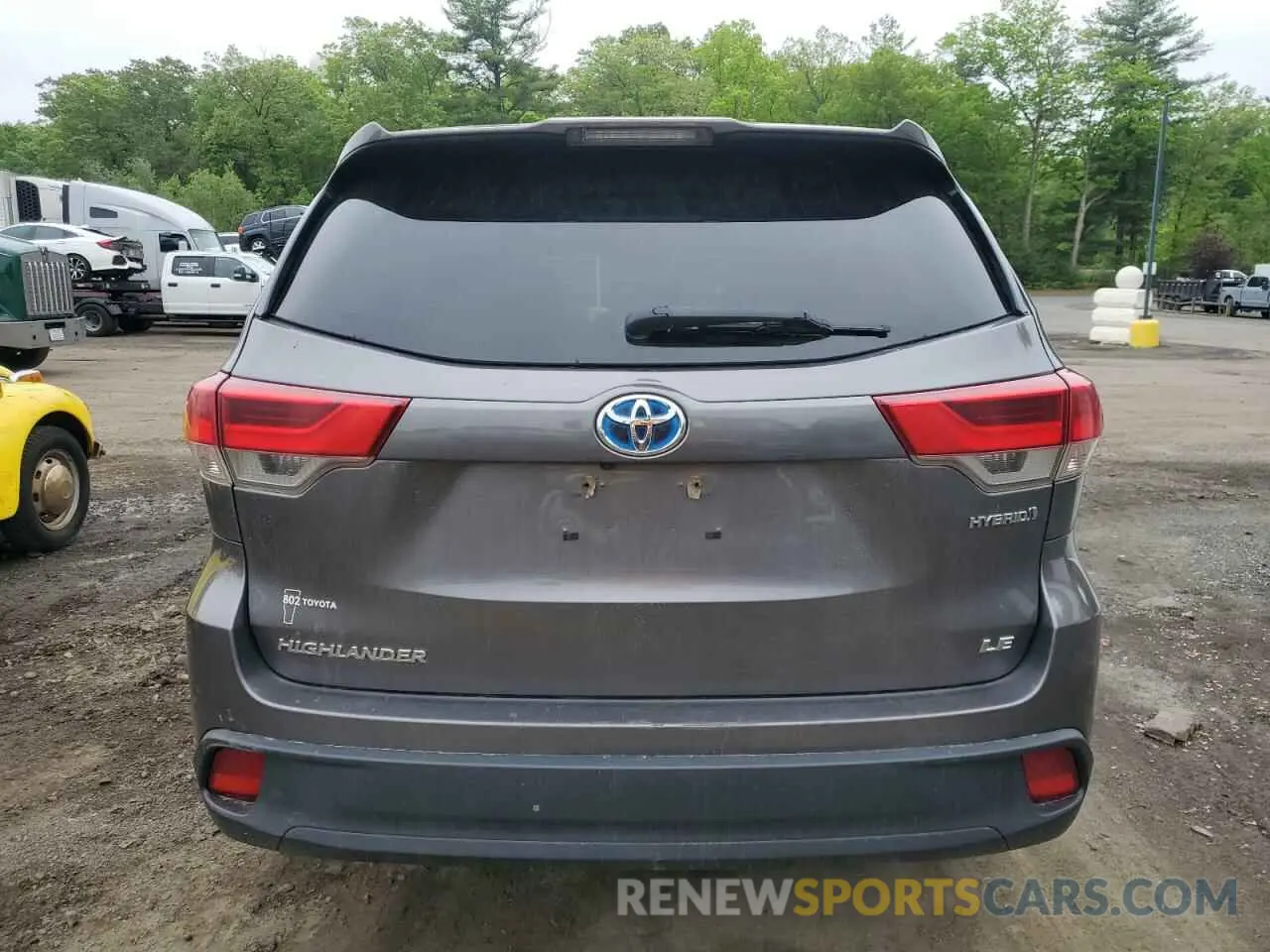 6 fotografías del automóvil dañado 5TDBGRFH4KS065908 TOYOTA HIGHLANDER 2019