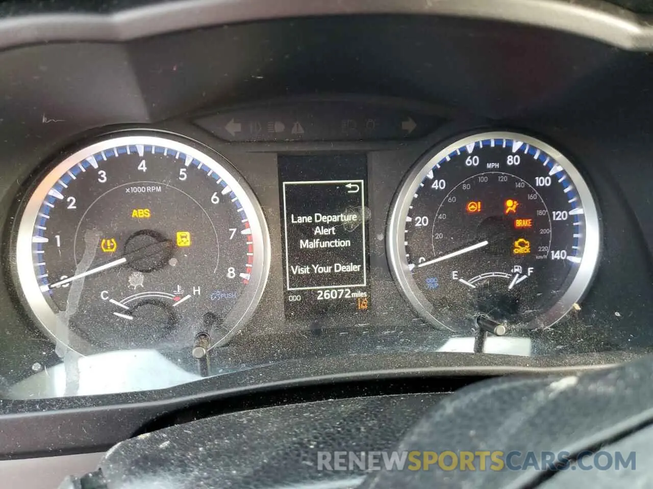 9 fotografías del automóvil dañado 5TDBZRFH0KS743712 TOYOTA HIGHLANDER 2019