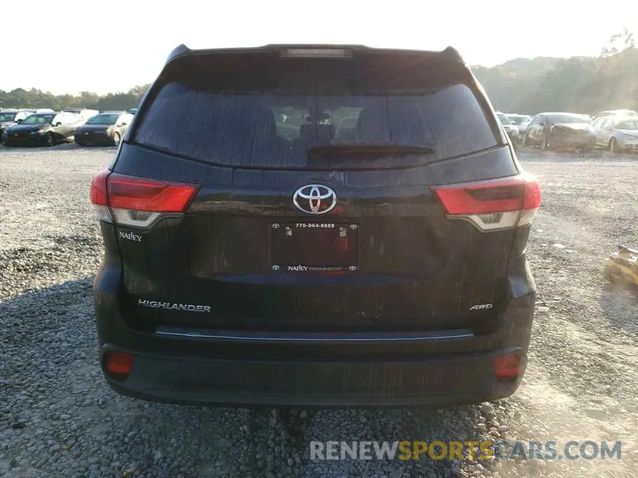 6 fotografías del automóvil dañado 5TDBZRFH0KS747663 TOYOTA HIGHLANDER 2019