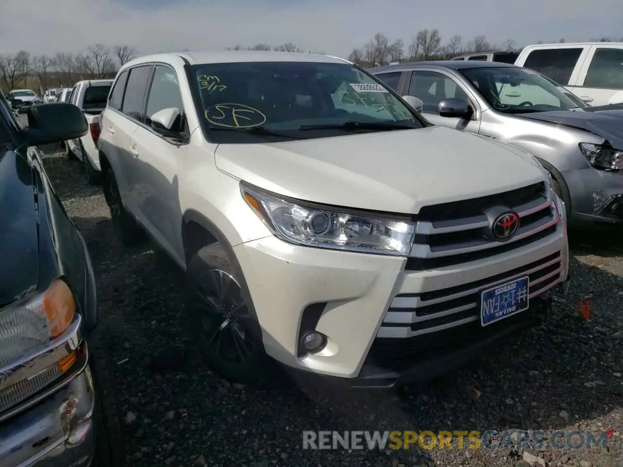 1 fotografías del automóvil dañado 5TDBZRFH1KS730838 TOYOTA HIGHLANDER 2019