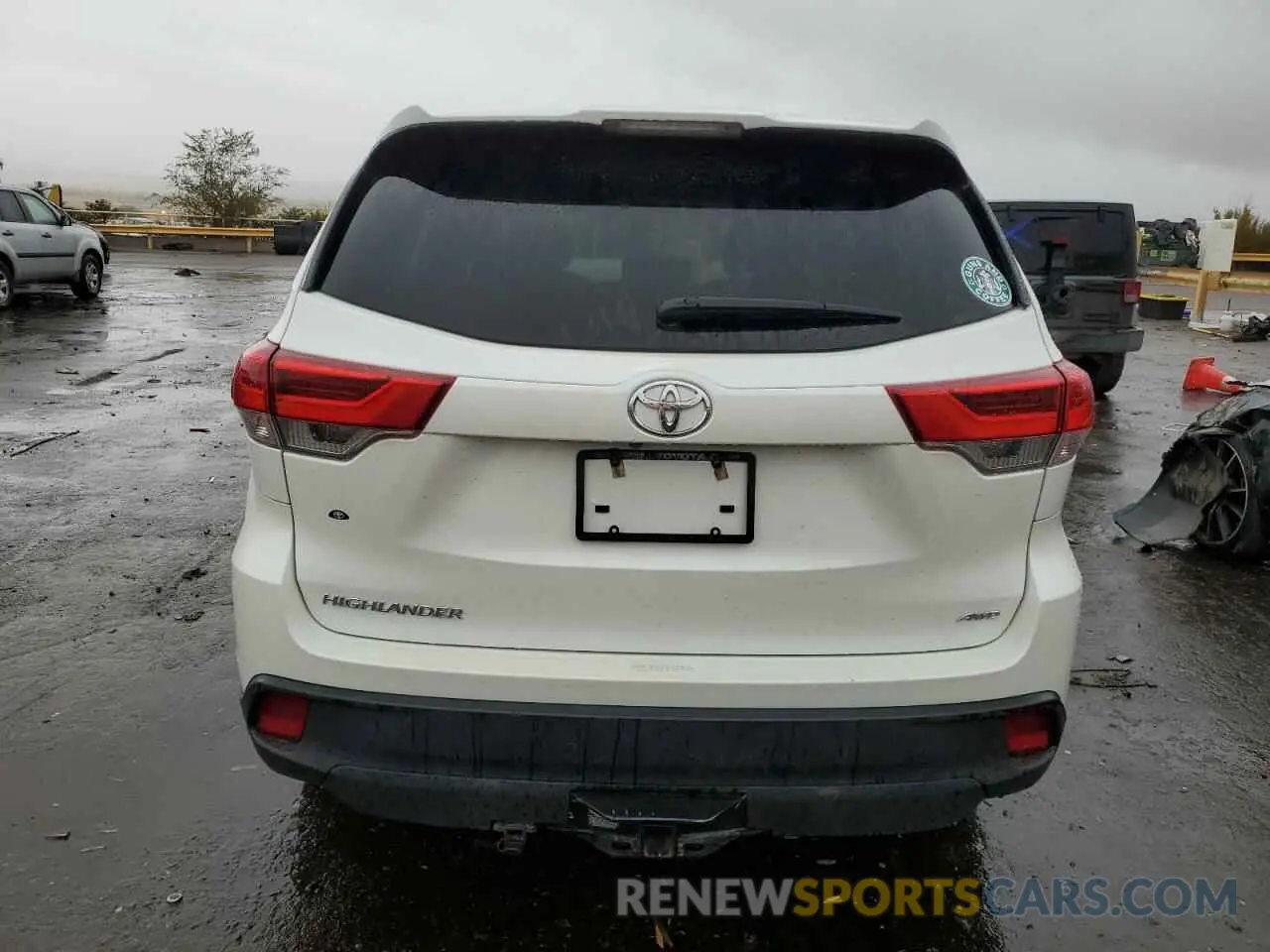 6 fotografías del automóvil dañado 5TDBZRFH2KS729777 TOYOTA HIGHLANDER 2019