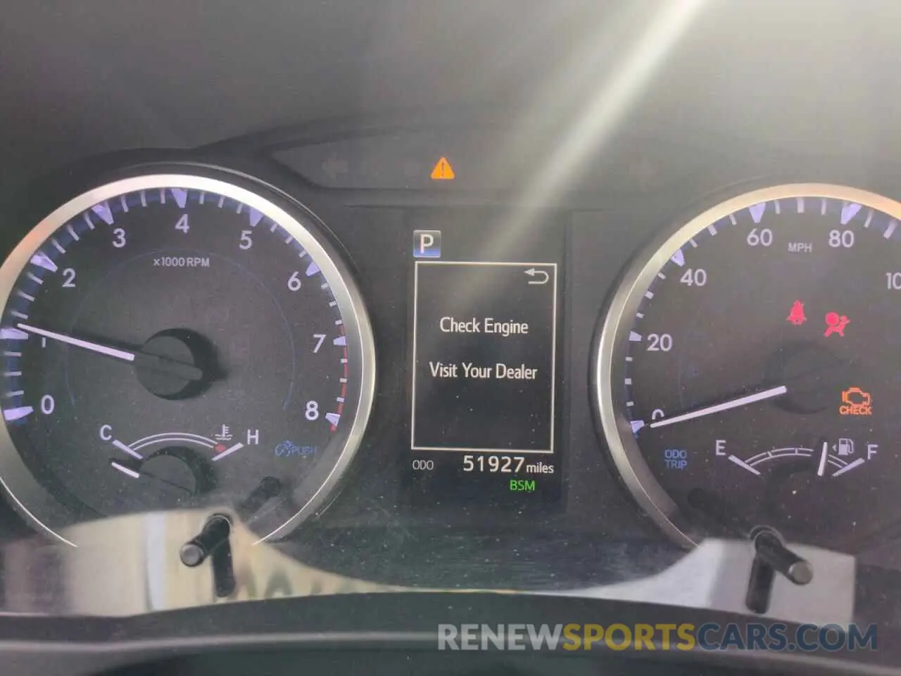 9 fotografías del automóvil dañado 5TDBZRFH2KS927680 TOYOTA HIGHLANDER 2019
