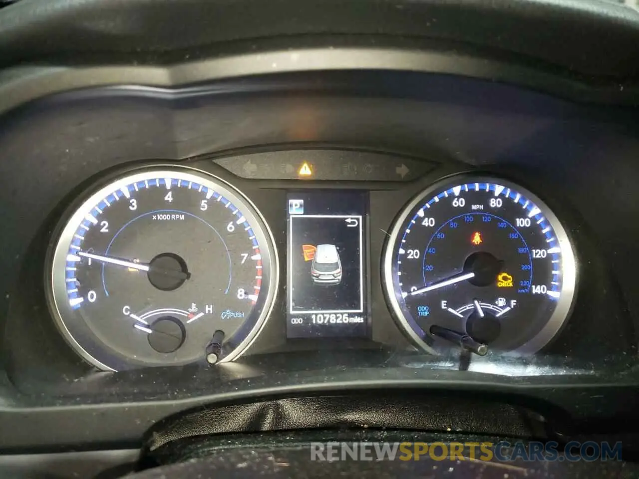 9 fotografías del automóvil dañado 5TDBZRFH3KS963541 TOYOTA HIGHLANDER 2019