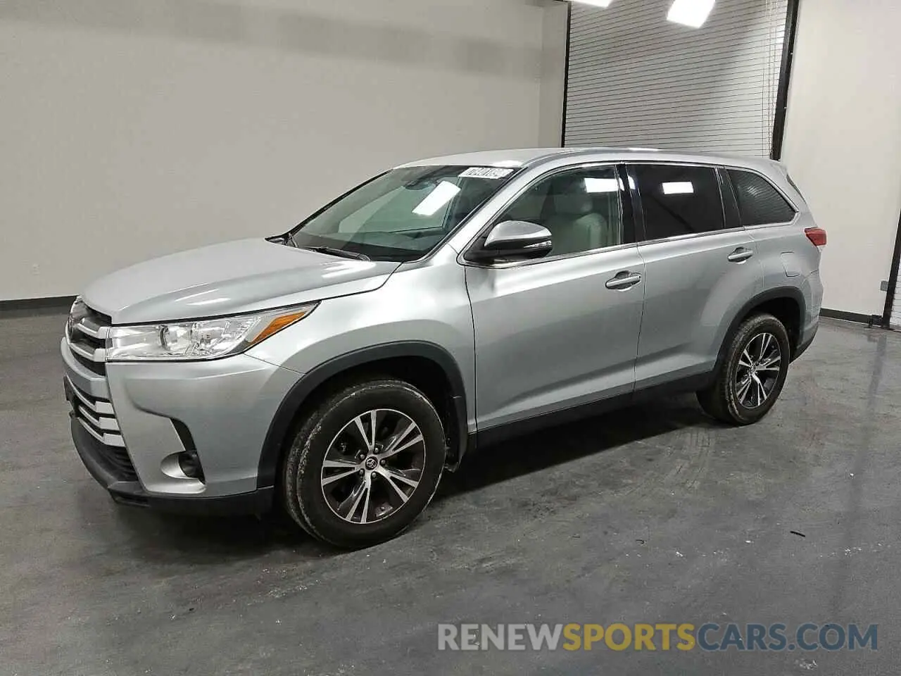 1 fotografías del automóvil dañado 5TDBZRFH4KS995995 TOYOTA HIGHLANDER 2019