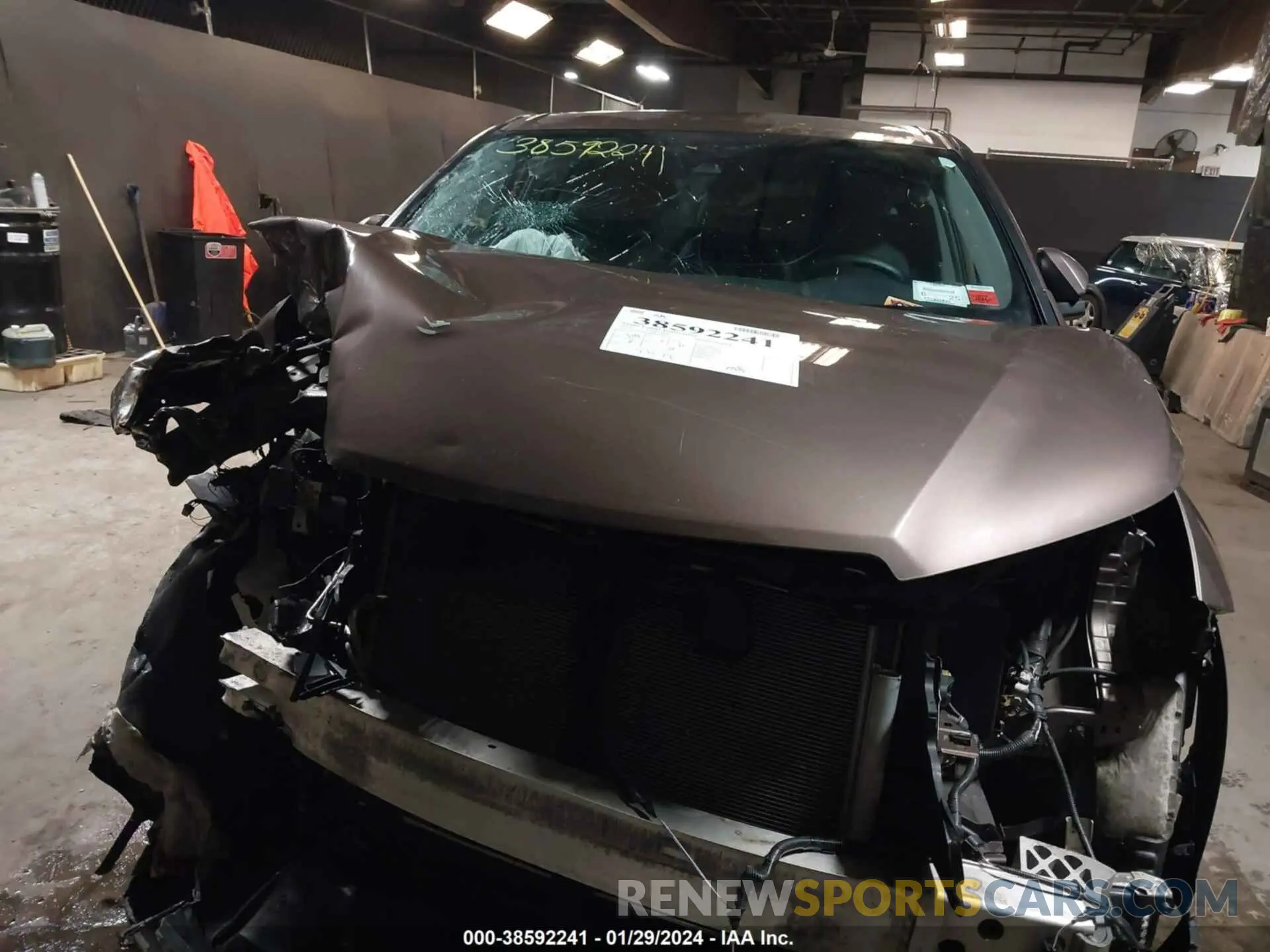 6 fotografías del automóvil dañado 5TDBZRFH4KS998752 TOYOTA HIGHLANDER 2019
