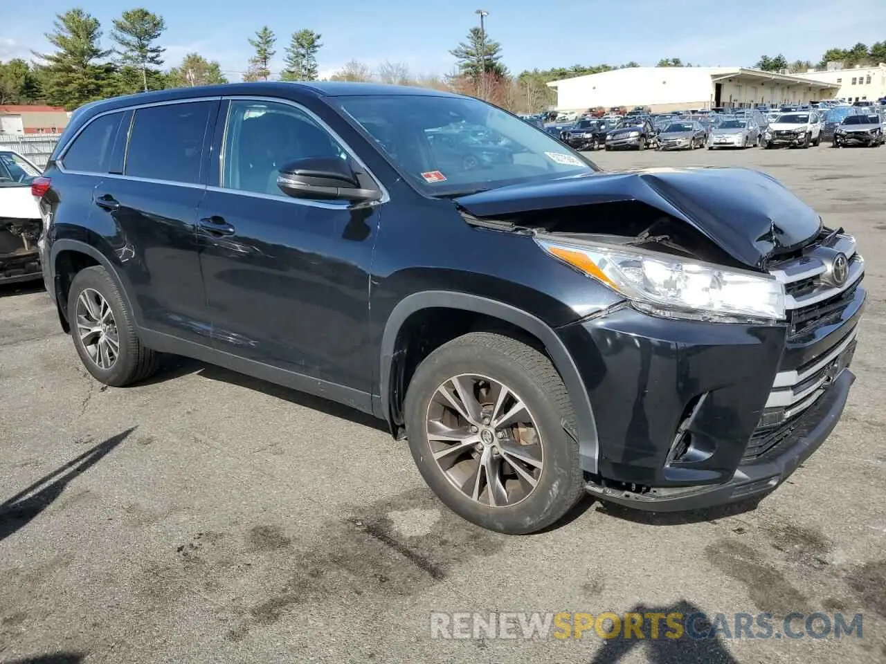4 fotografías del automóvil dañado 5TDBZRFH5KS739042 TOYOTA HIGHLANDER 2019