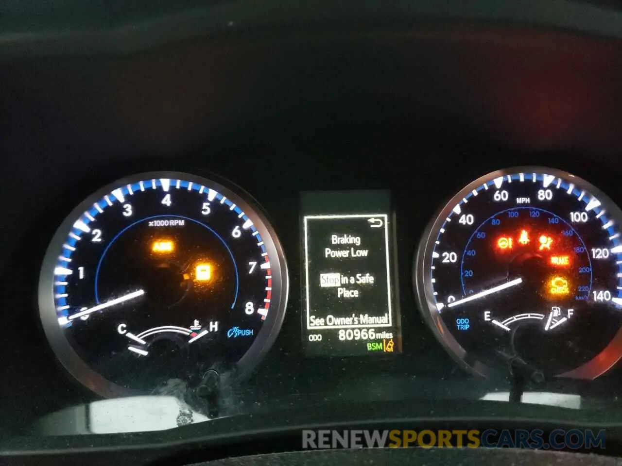 9 fotografías del automóvil dañado 5TDBZRFH6KS932638 TOYOTA HIGHLANDER 2019