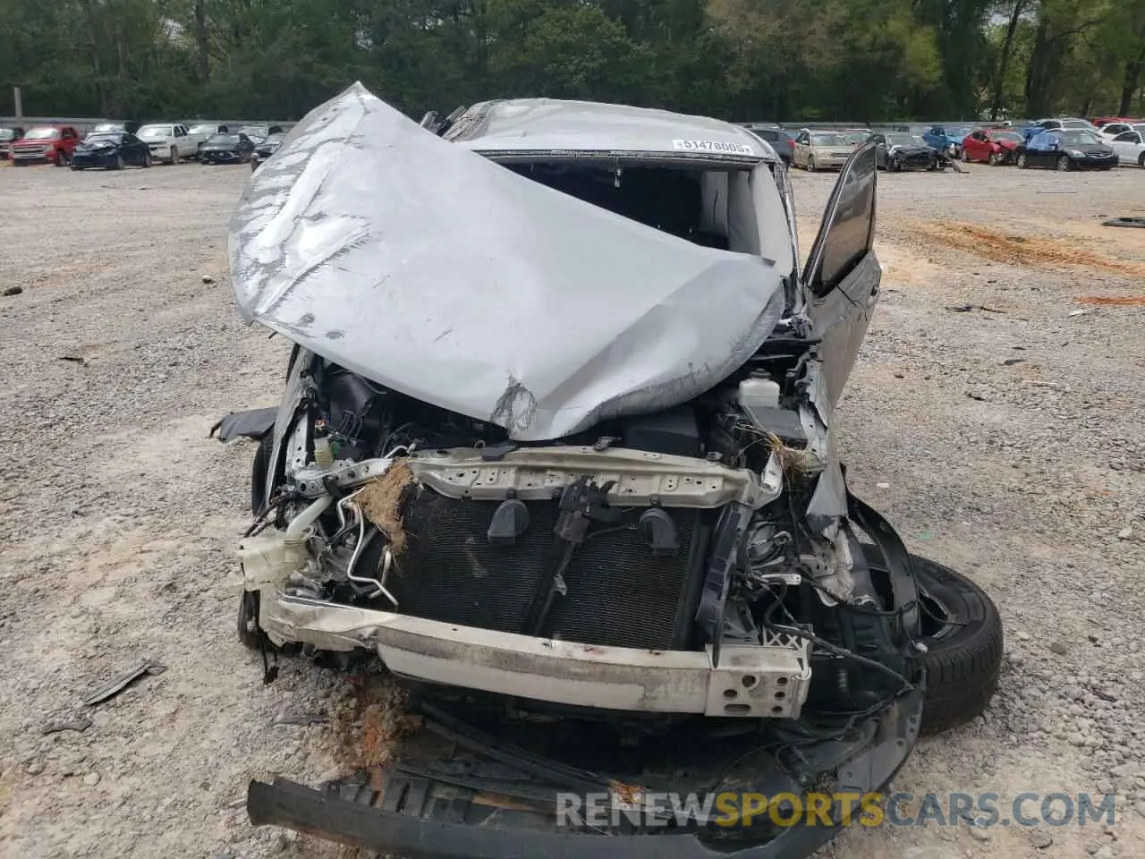 5 fotografías del automóvil dañado 5TDBZRFH7KS938335 TOYOTA HIGHLANDER 2019