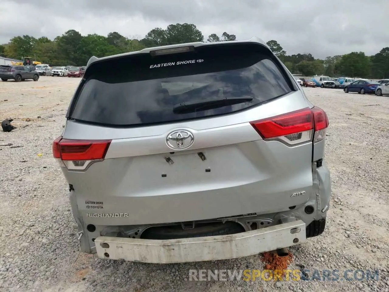 6 fotografías del automóvil dañado 5TDBZRFH7KS938335 TOYOTA HIGHLANDER 2019