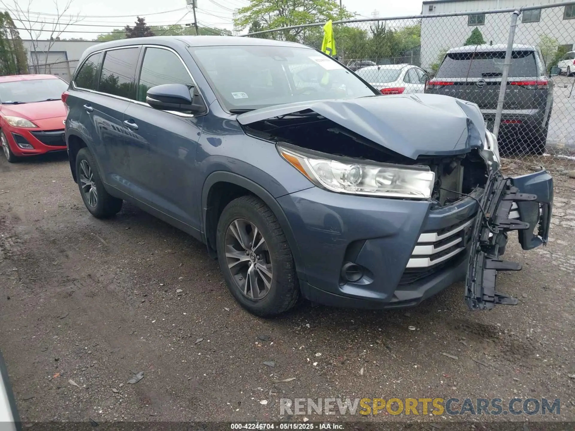 1 fotografías del automóvil dañado 5TDBZRFH7KS952896 TOYOTA HIGHLANDER 2019