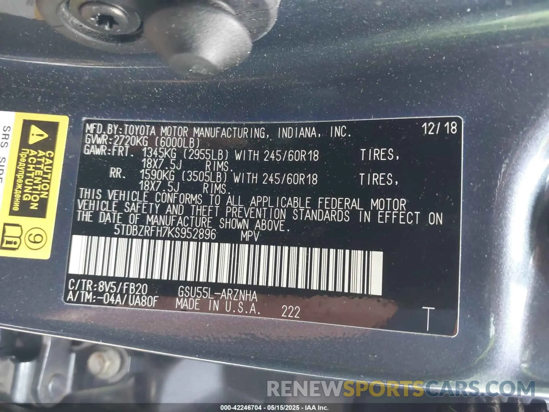9 fotografías del automóvil dañado 5TDBZRFH7KS952896 TOYOTA HIGHLANDER 2019