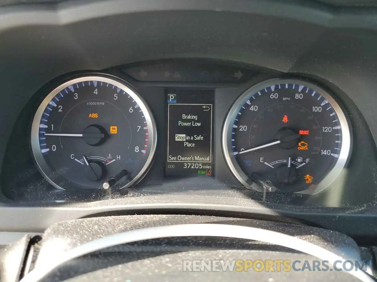 9 fotografías del automóvil dañado 5TDBZRFH7KS999815 TOYOTA HIGHLANDER 2019
