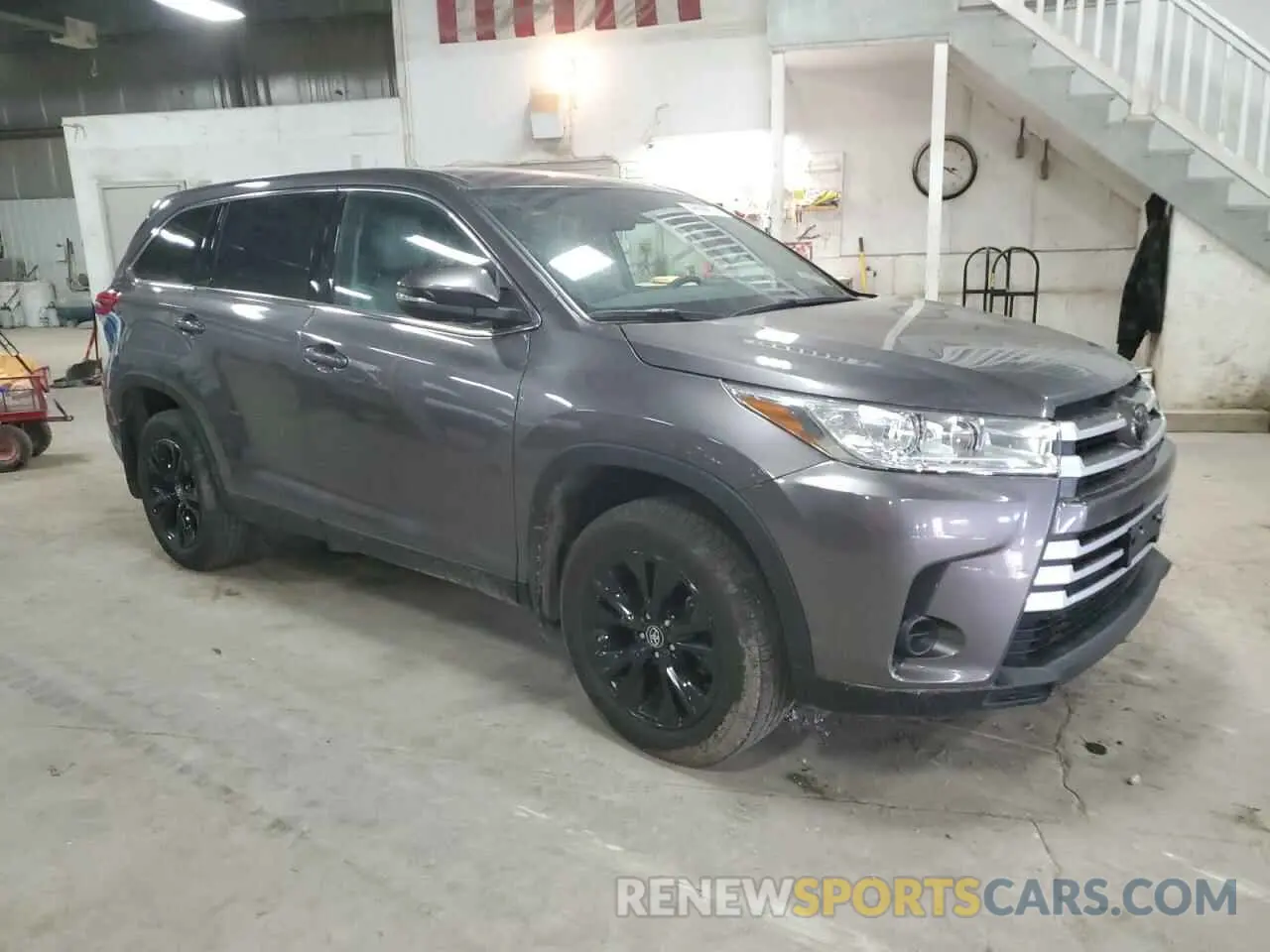 4 fotografías del automóvil dañado 5TDBZRFH8KS726401 TOYOTA HIGHLANDER 2019