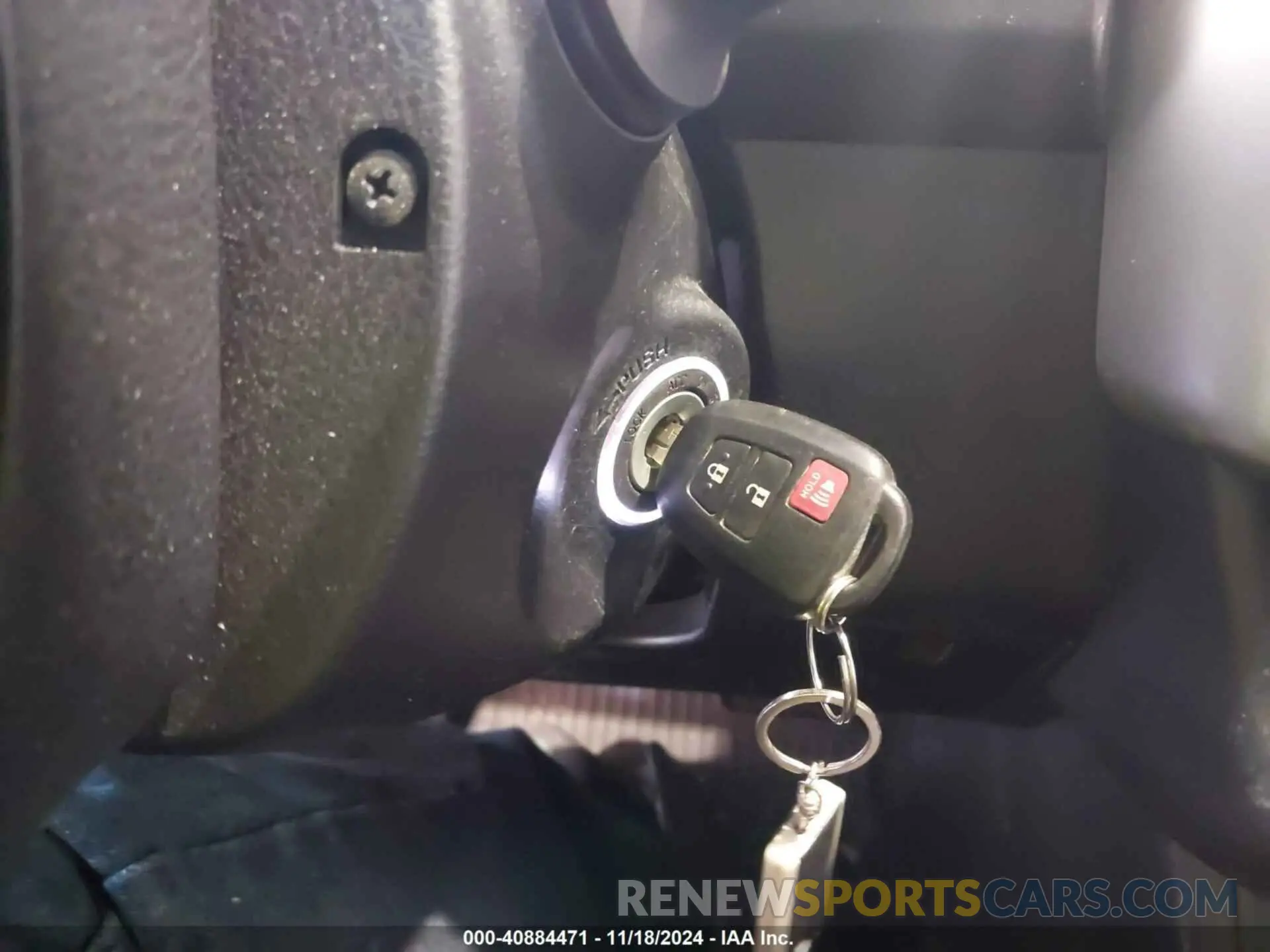 11 fotografías del automóvil dañado 5TDBZRFH8KS740959 TOYOTA HIGHLANDER 2019