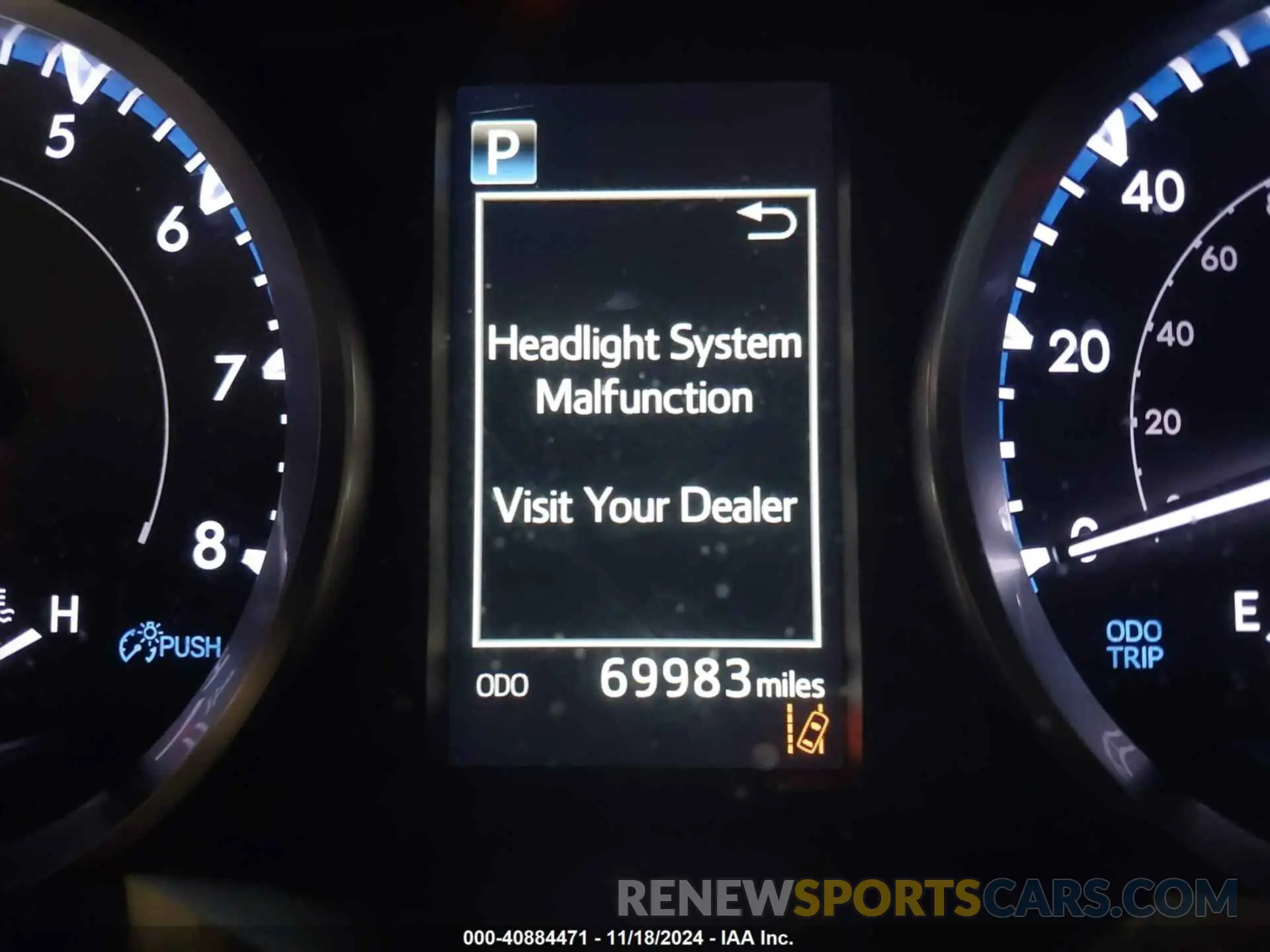 15 fotografías del automóvil dañado 5TDBZRFH8KS740959 TOYOTA HIGHLANDER 2019