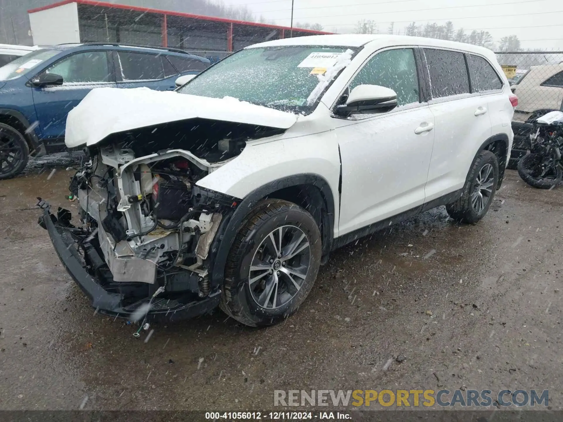 2 fotografías del automóvil dañado 5TDBZRFH8KS919017 TOYOTA HIGHLANDER 2019