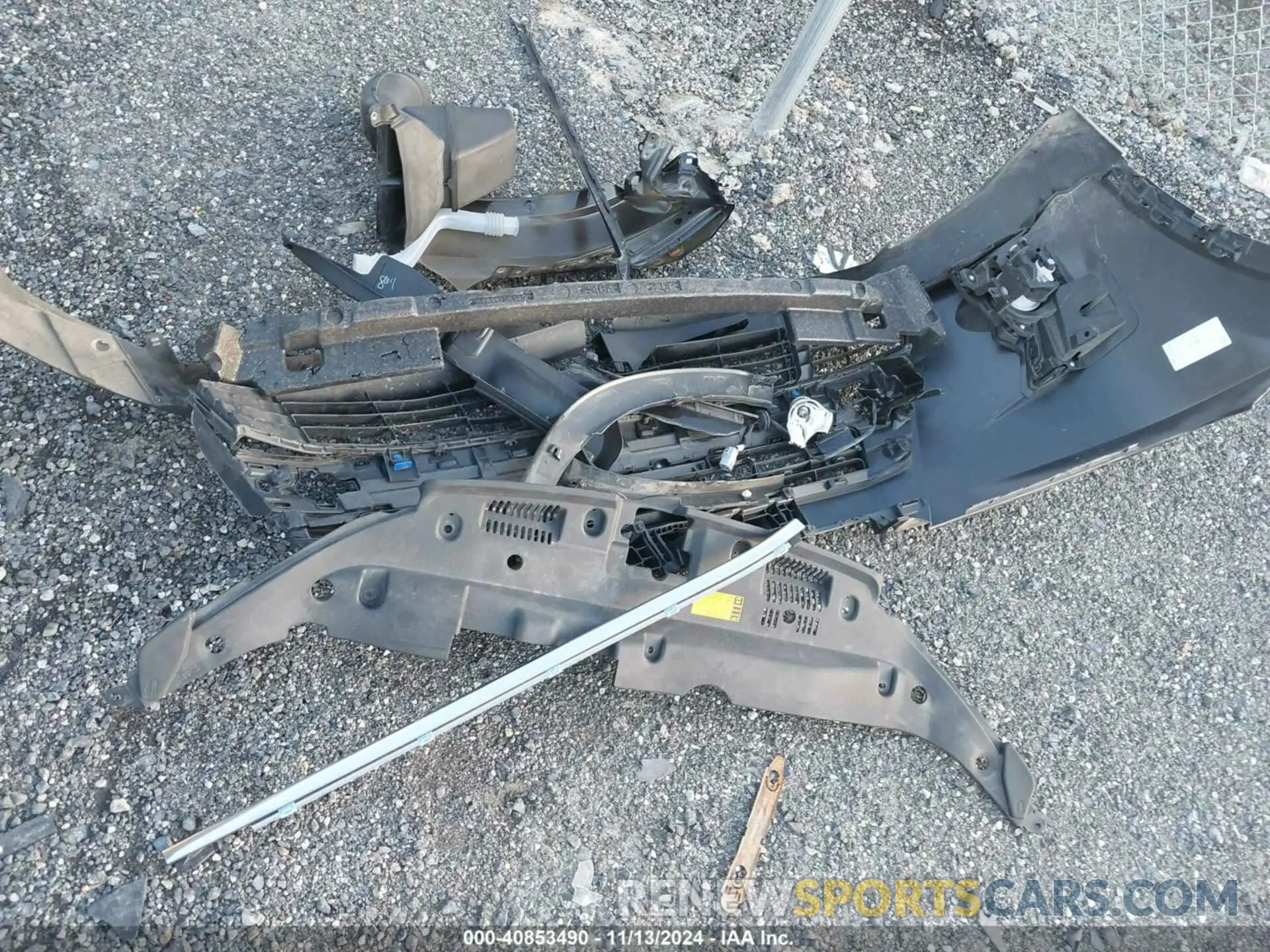 12 fotografías del automóvil dañado 5TDBZRFH9KS958859 TOYOTA HIGHLANDER 2019