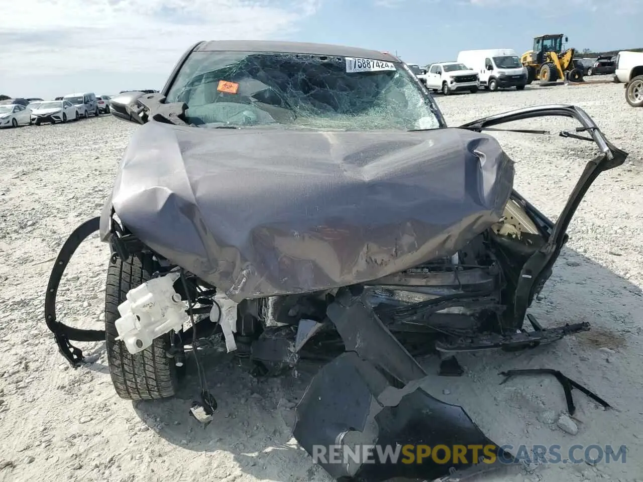 5 fotografías del automóvil dañado 5TDBZRFH9KS964046 TOYOTA HIGHLANDER 2019