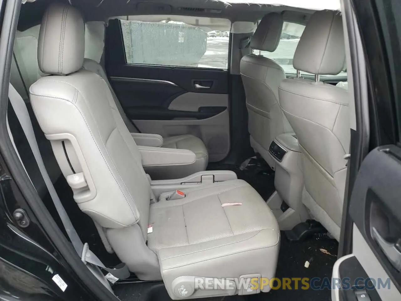 11 fotografías del automóvil dañado 5TDDGRFH0KS075408 TOYOTA HIGHLANDER 2019