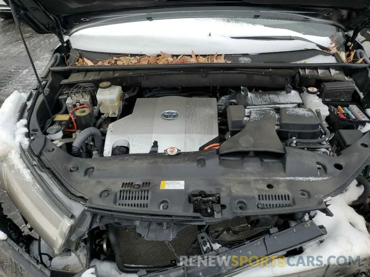 12 fotografías del automóvil dañado 5TDDGRFH0KS075408 TOYOTA HIGHLANDER 2019