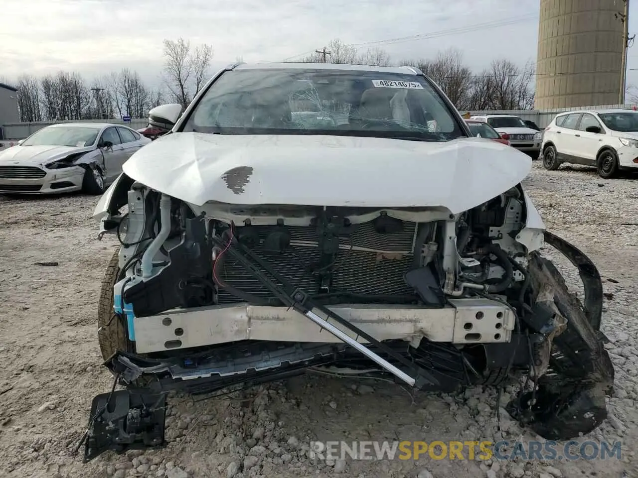 5 fotografías del automóvil dañado 5TDDGRFH1KS069150 TOYOTA HIGHLANDER 2019