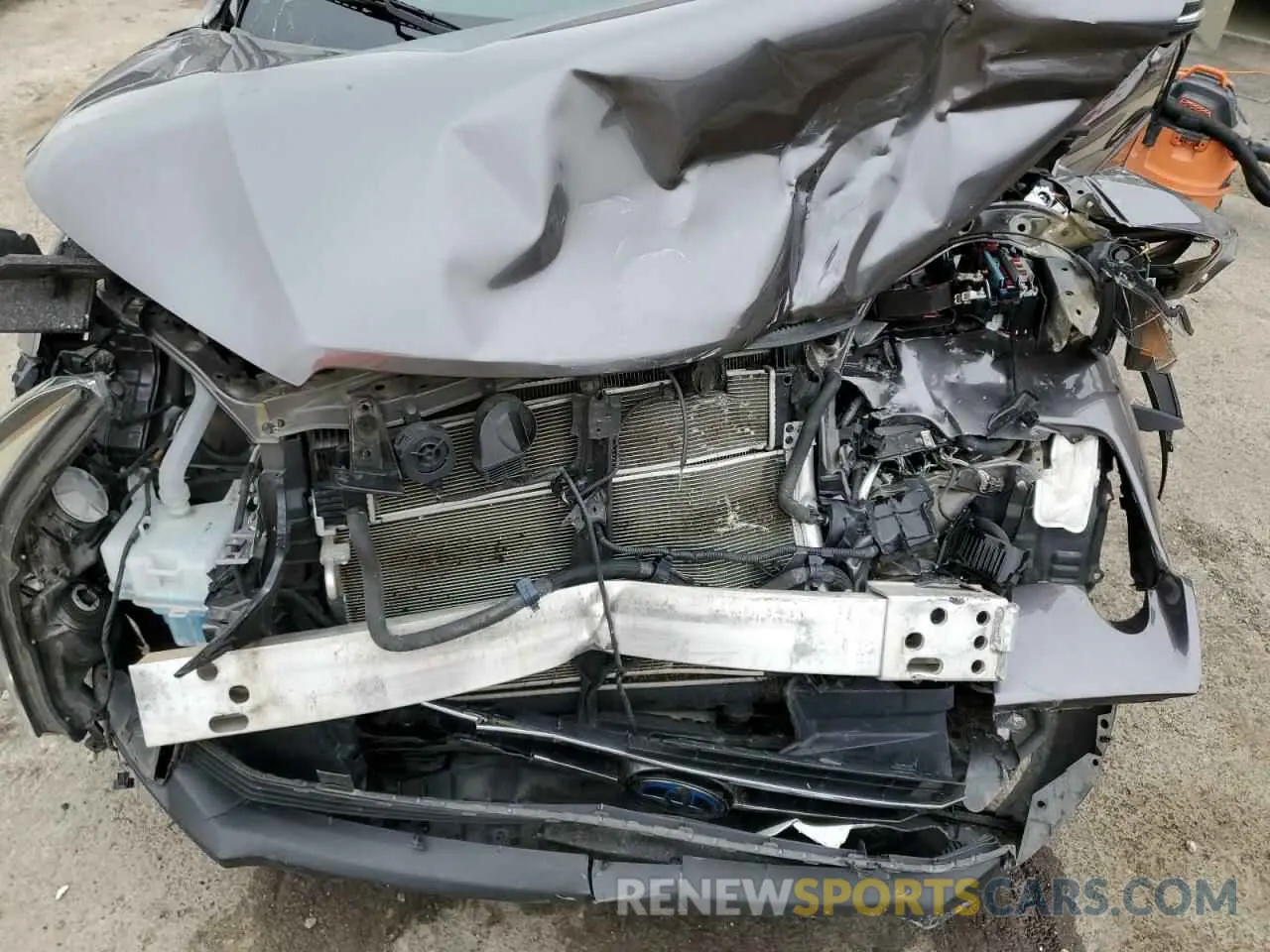 12 fotografías del automóvil dañado 5TDDGRFH1KS072758 TOYOTA HIGHLANDER 2019
