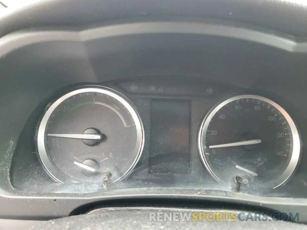 9 fotografías del automóvil dañado 5TDDGRFH1KS072758 TOYOTA HIGHLANDER 2019