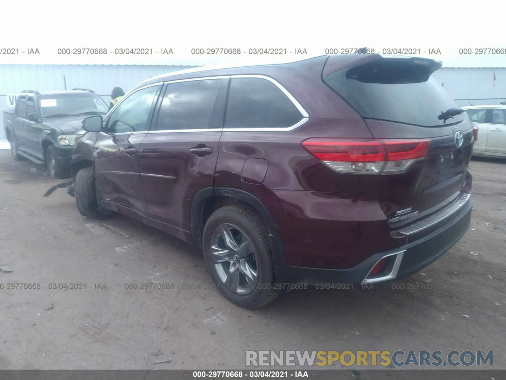 3 fotografías del automóvil dañado 5TDDGRFH6KS062565 TOYOTA HIGHLANDER 2019