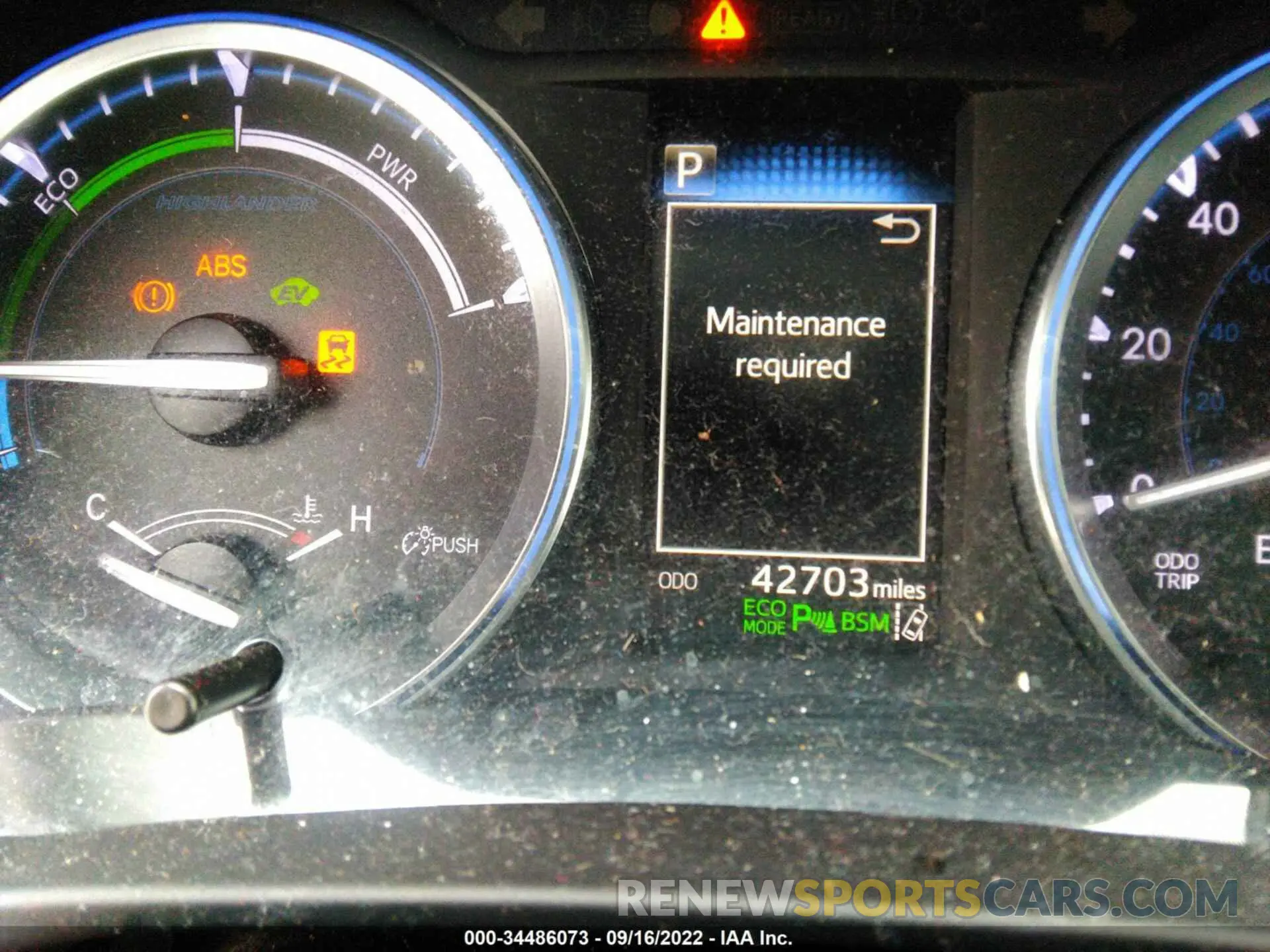7 fotografías del automóvil dañado 5TDDGRFH7KS053213 TOYOTA HIGHLANDER 2019